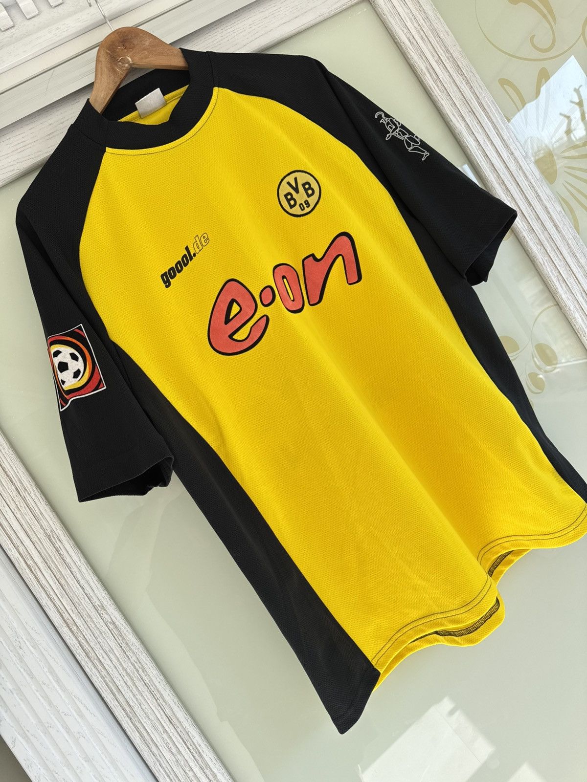 Vintage Amoroso #22 Borussia Dortmund 2001-2002 Home Soccer Jersey Size US XL / EU 56 / 4 - 7 Thumbnail