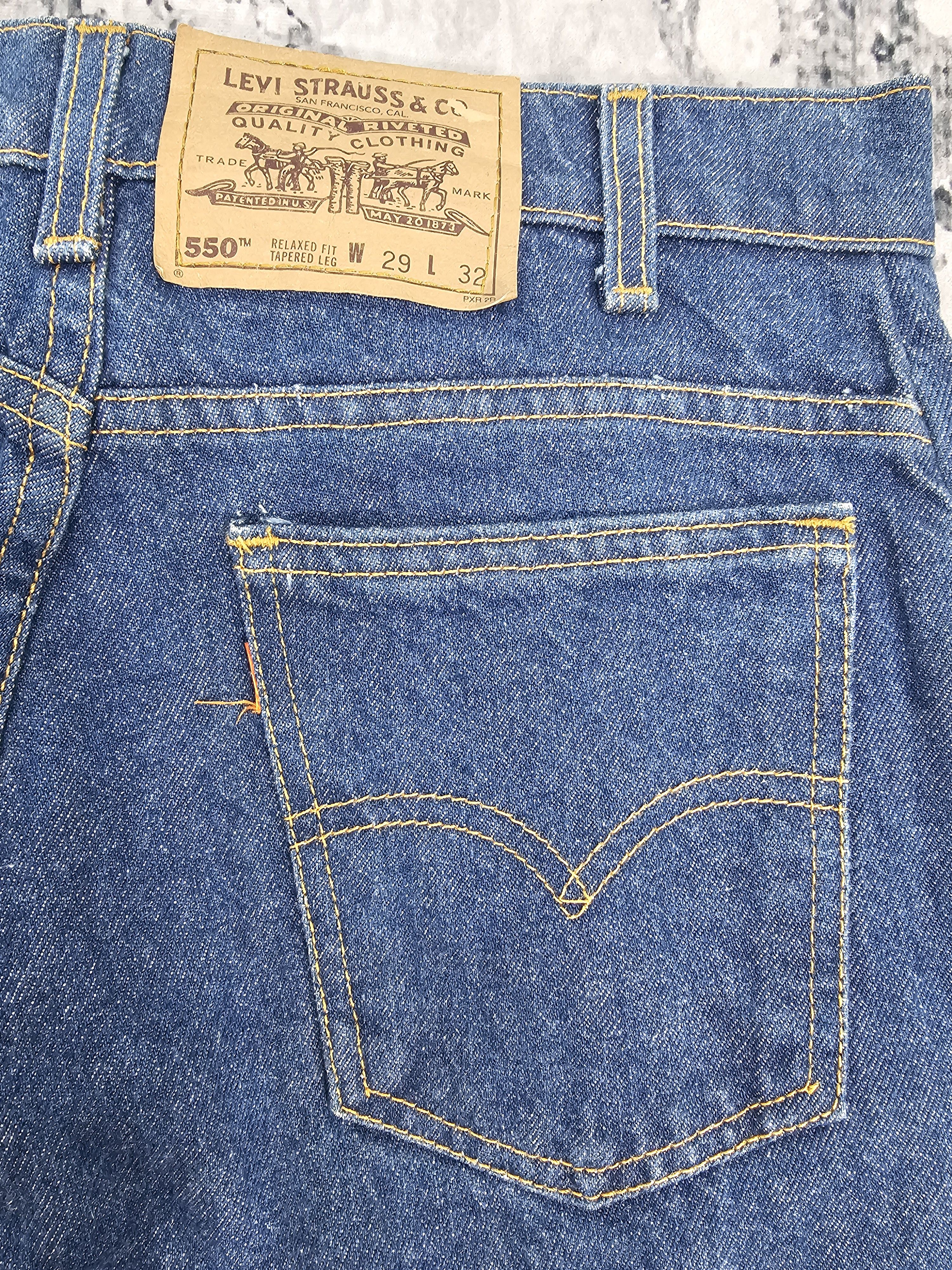 Levi's Vintage Clothing Vtg LEVIS 550 Relaxed Fit Tappred Leg Orange Tab Jeans L0448 Size US 29 - 9 Thumbnail
