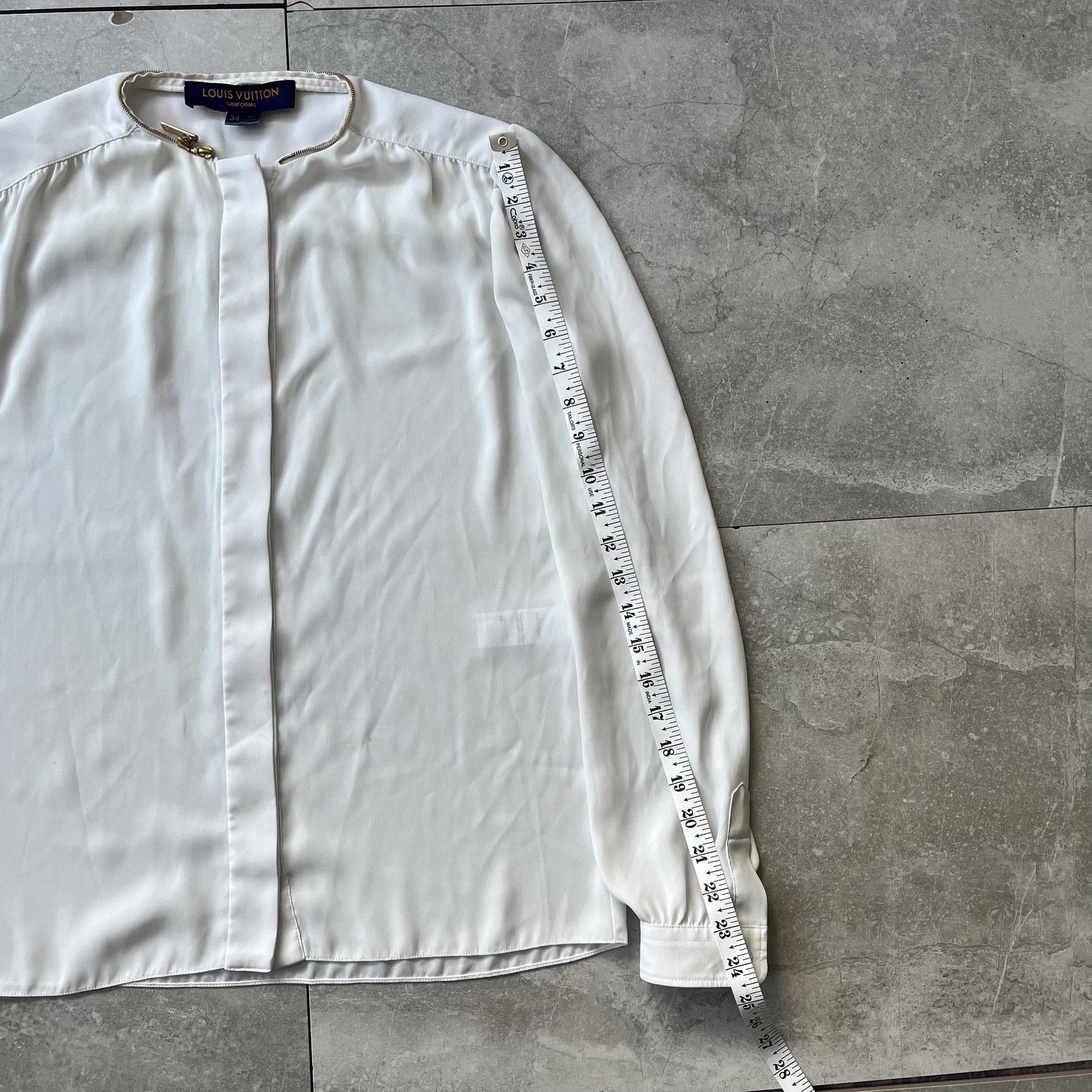 Louis Vuitton Louis Vuitton Uniforms Women’s White Blouse – Size 34 Size M / US 6-8 / IT 42-44 - 8 Thumbnail