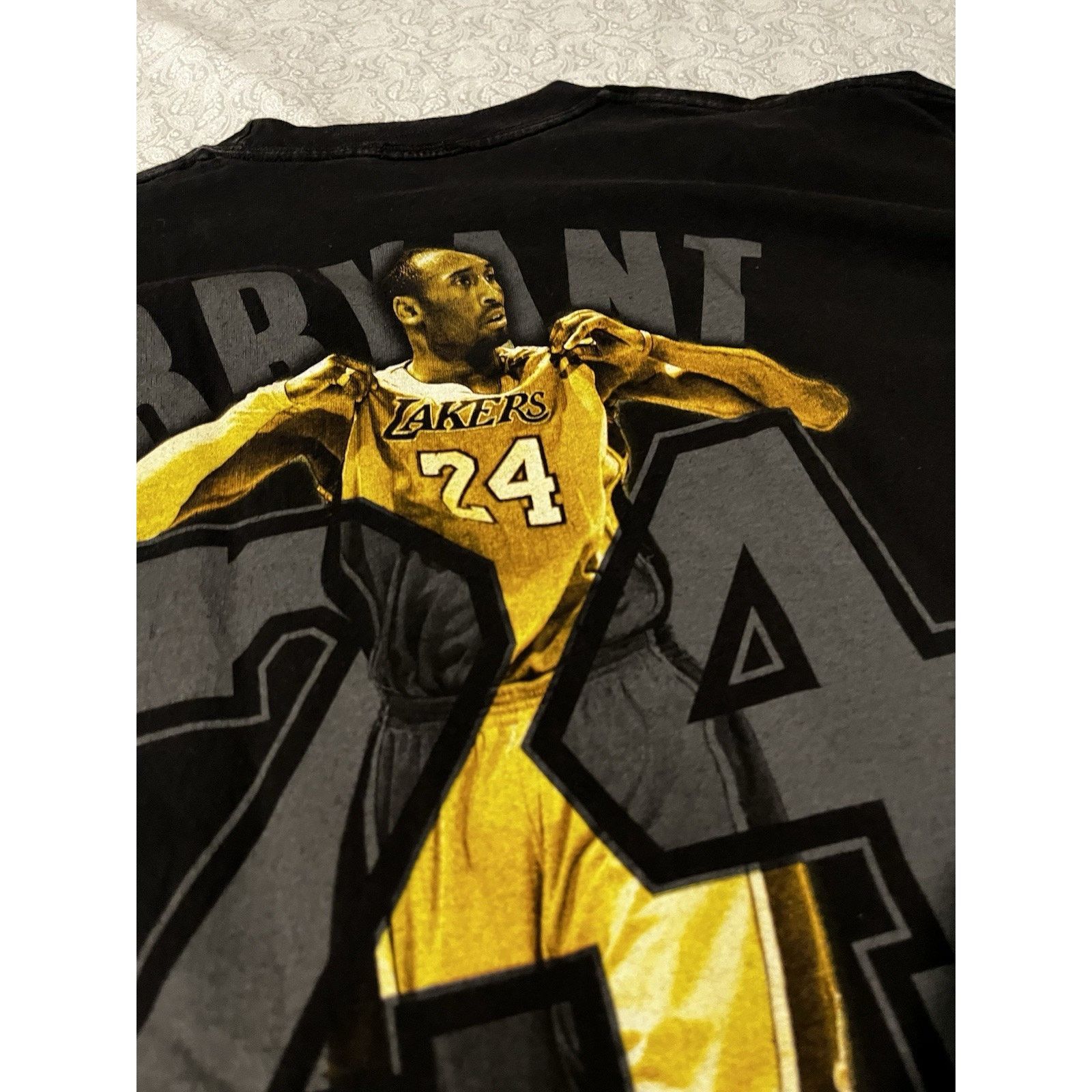 Majestic Kobe Bryant Black Mamba Lakers T Shirt Large Majestic NBA Size US L / EU 52-54 / 3 - 9 Thumbnail