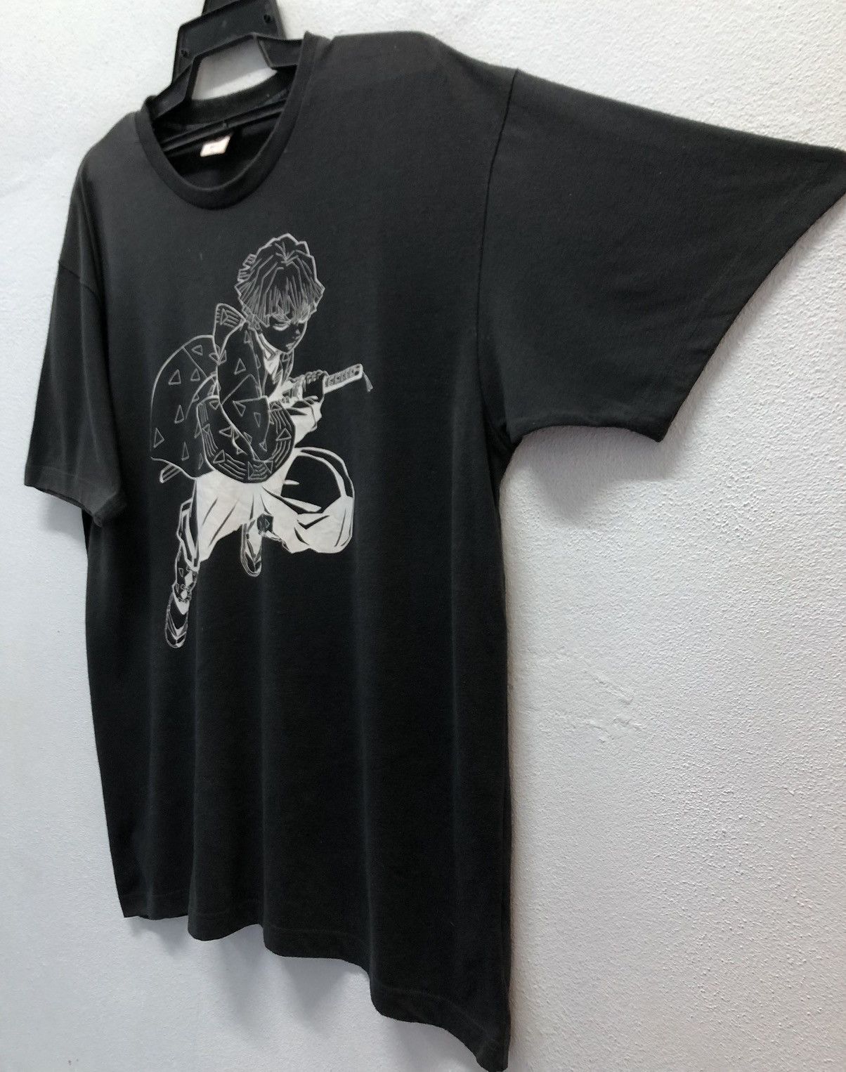 Anime Demon Slayer Kimetsu No Yaiba Zenitsu Agatsuma T-Shirt Size US XL / EU 56 / 4 - 6 Thumbnail
