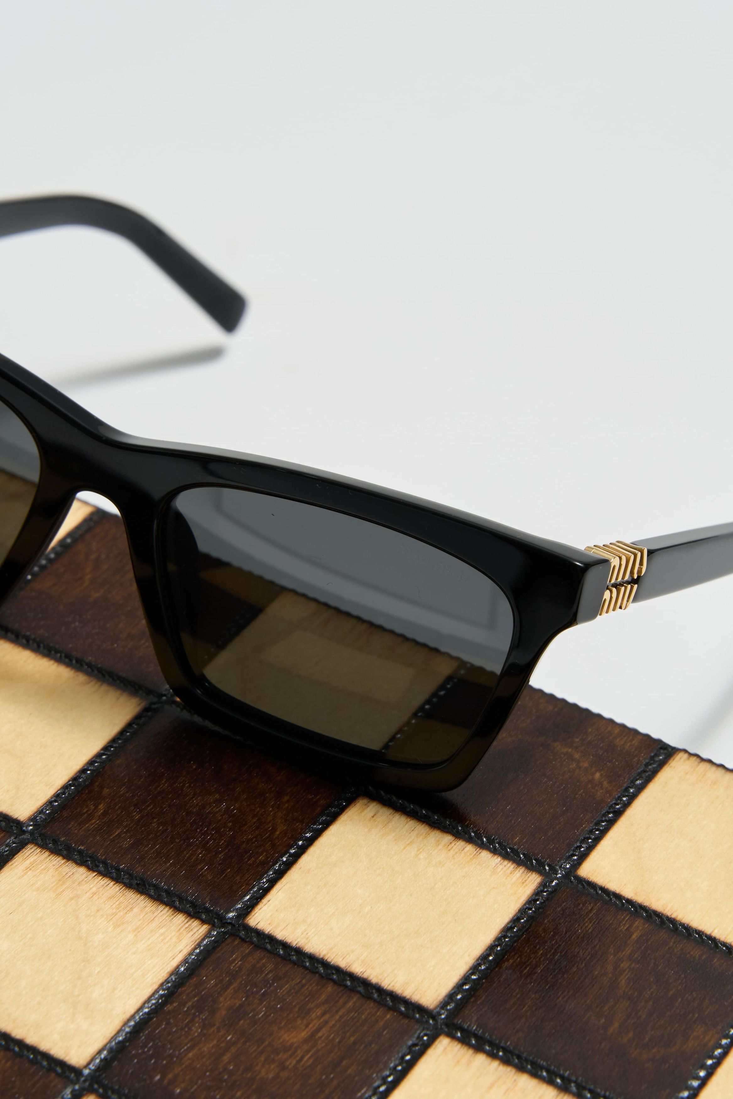 Miu Miu MIU MIU 0MU A05S SUNGLASSES Size ONE SIZE - 7 Thumbnail