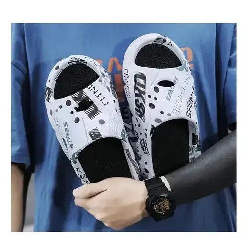 Japanese Brand New Style Men's Sandals Summer Fashion Thick Bottom Antislip Size US 9 / EU 42 - 1 Thumbnail
