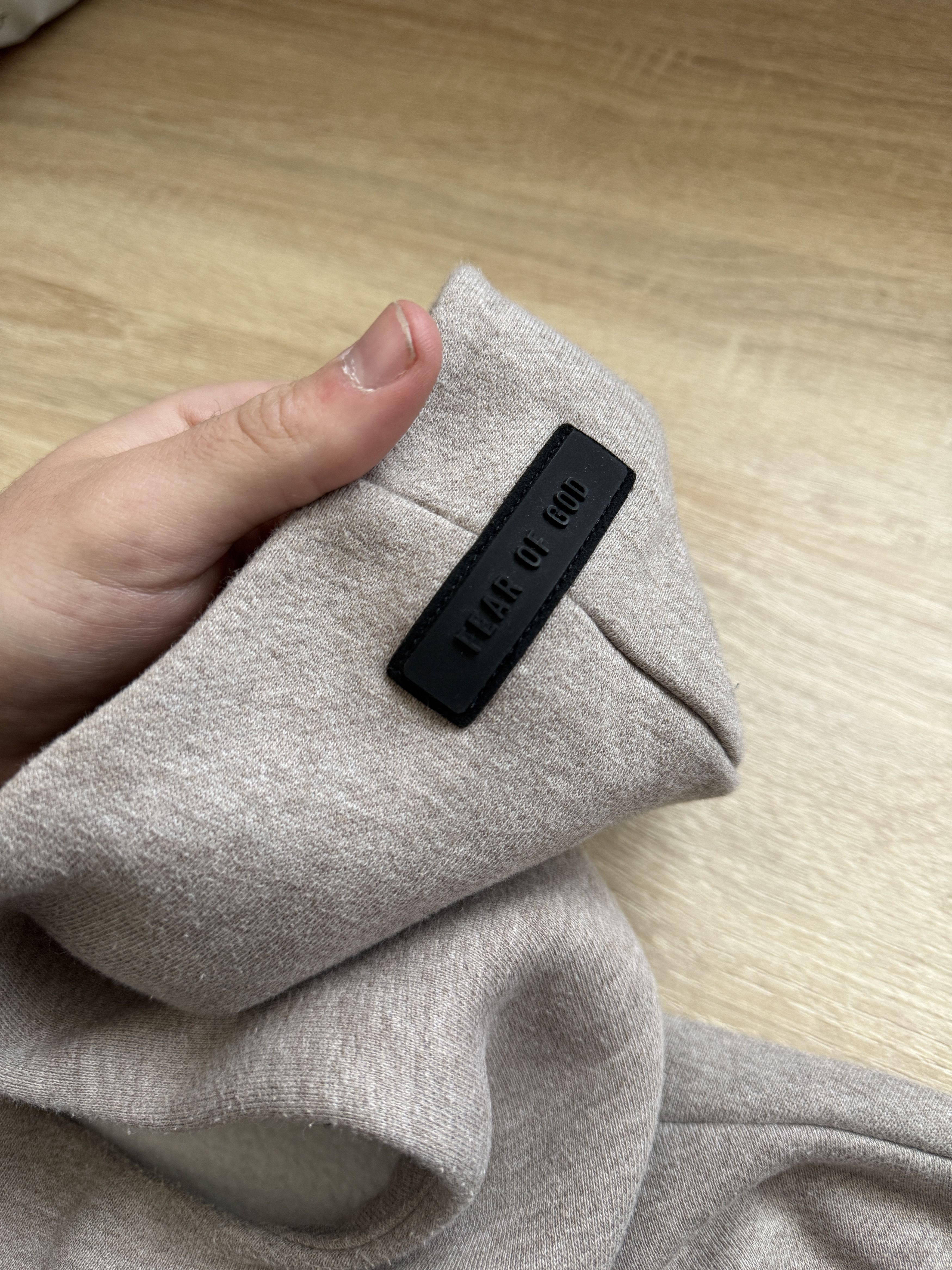 Essentials 🇺🇸 Essentials Fear Of God Y2K Hoodie Hype Rare Retro Size US L / EU 52-54 / 3 - 15 Thumbnail