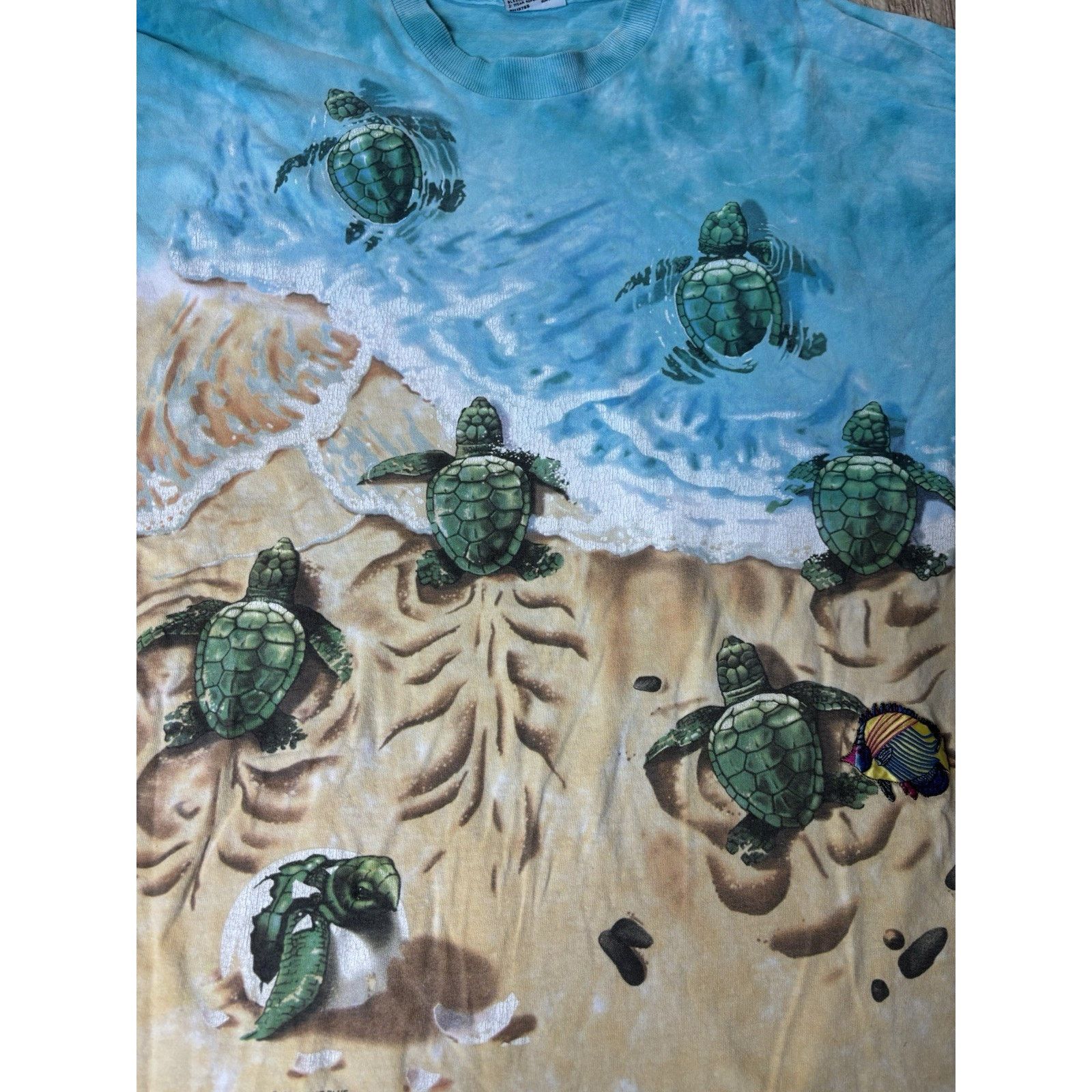 Liquid Blue Vintage Liquid Blue Shirt Blue Sea Turtle, Inc Mens 90s Size US XXL / EU 58 / 5 - 2 Thumbnail