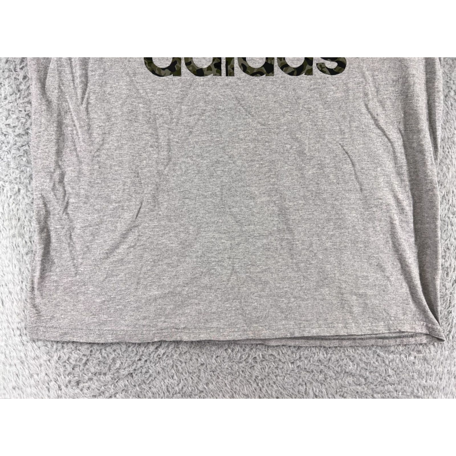 Adidas Adidas Shirt Mens XL Gray Camo Logo Short Sleeve Crew Neck Sports T-Shirt Men’s Slim Fit, 100% Cotton, Jersey, Logo, All Seasons Size US XL / EU 56 / 4 - 6 Thumbnail