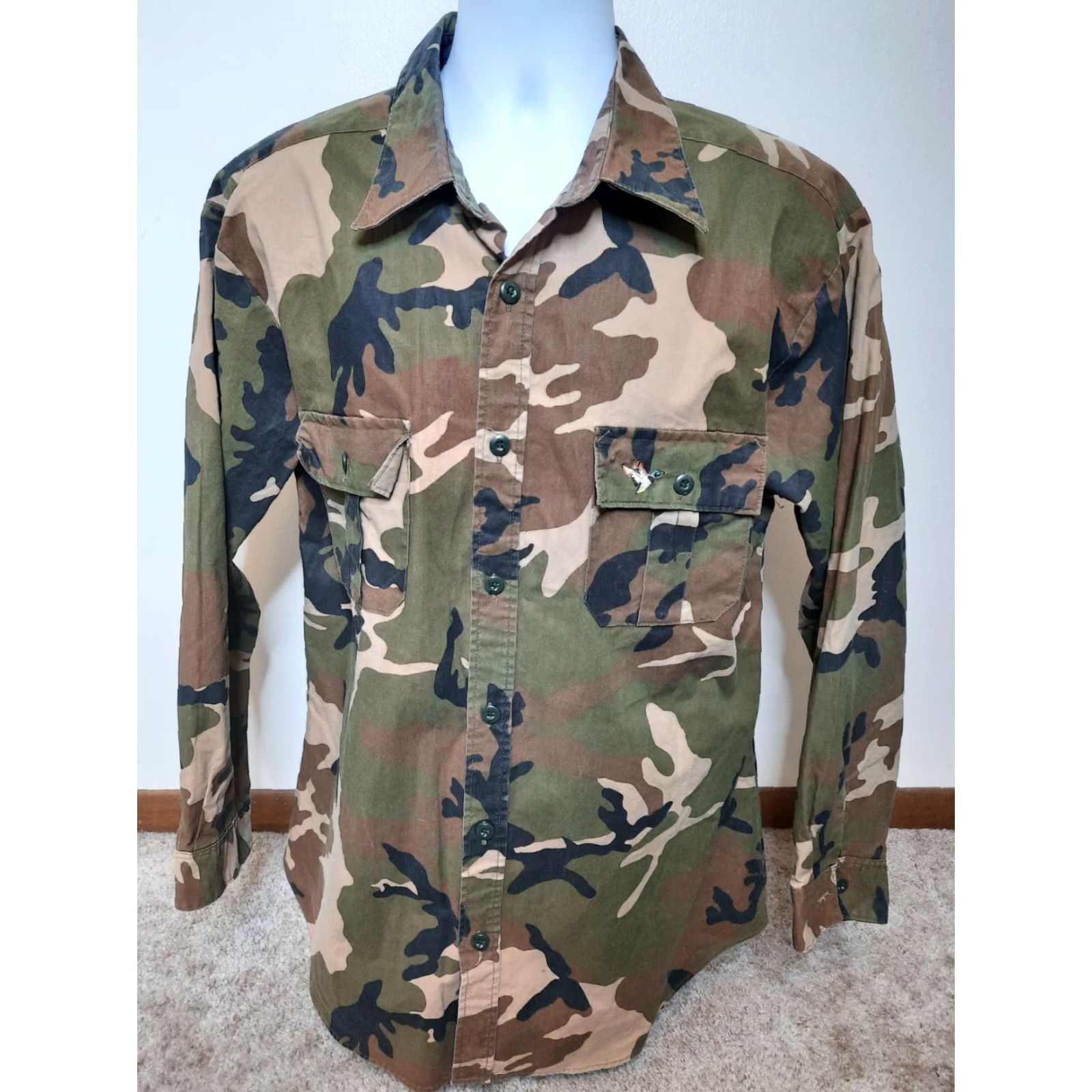 Vintage VINTAGE Winchester Button-Up Shirt Men L Camouflage Camo Duck Hunting Twill Cotton Embroidered 90s Nature Army Outdoors Casual Workwear Mens Size US L / EU 52-54 / 3 - 4 Thumbnail