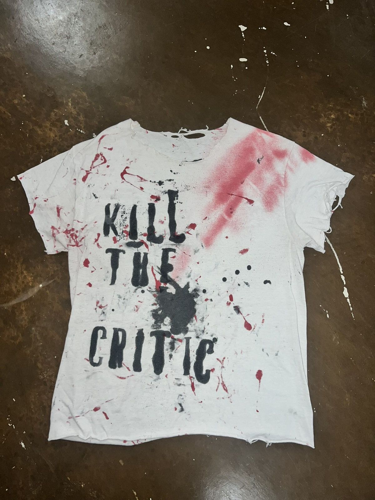 Other Kill the critic vintage shirt Size US M / EU 48-50 / 2 - 1 Thumbnail