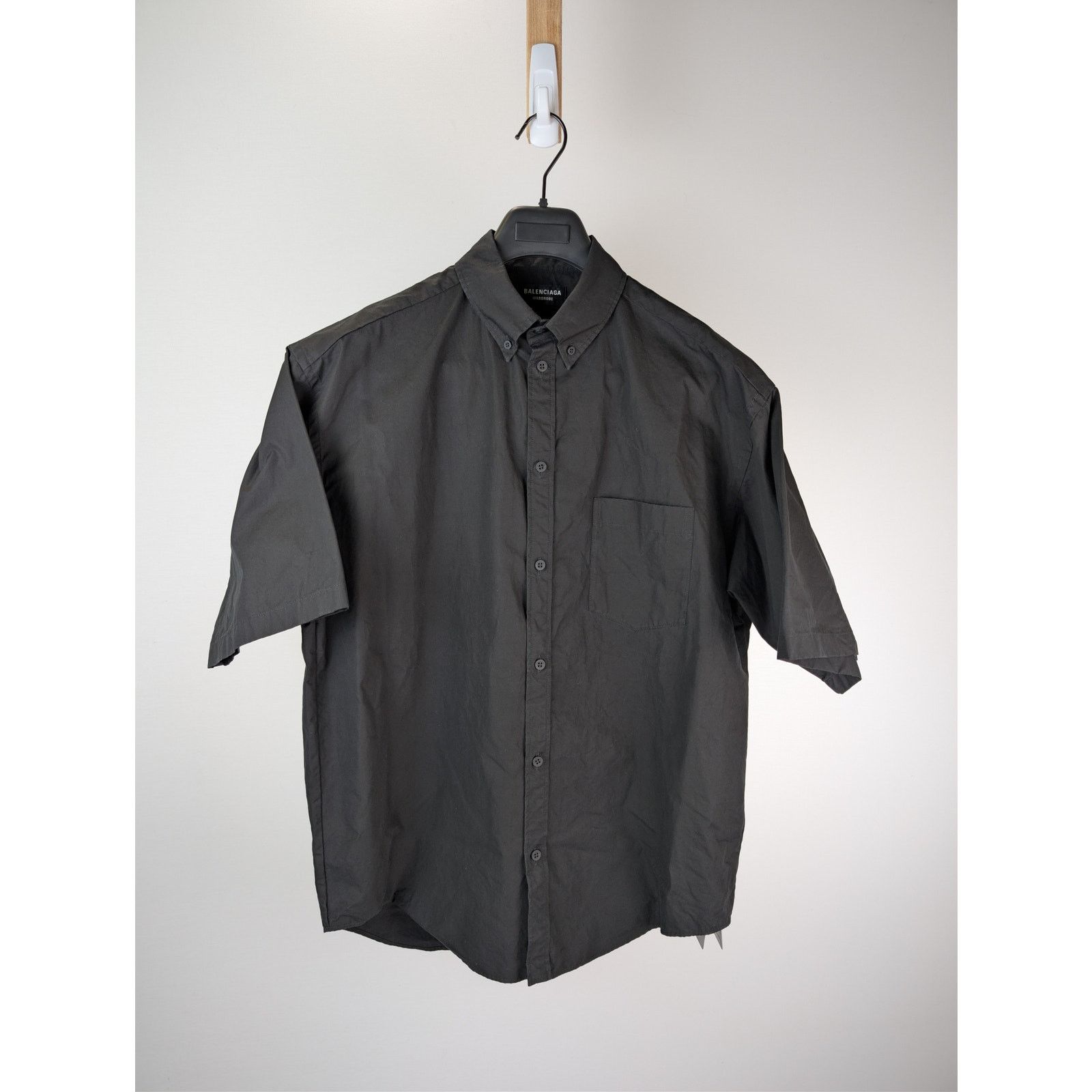 Balenciaga o1rshd1 Large Fit Short Sleeve Shirt in Washed Out Black Size US XXL / EU 58 / 5 - 3 Thumbnail