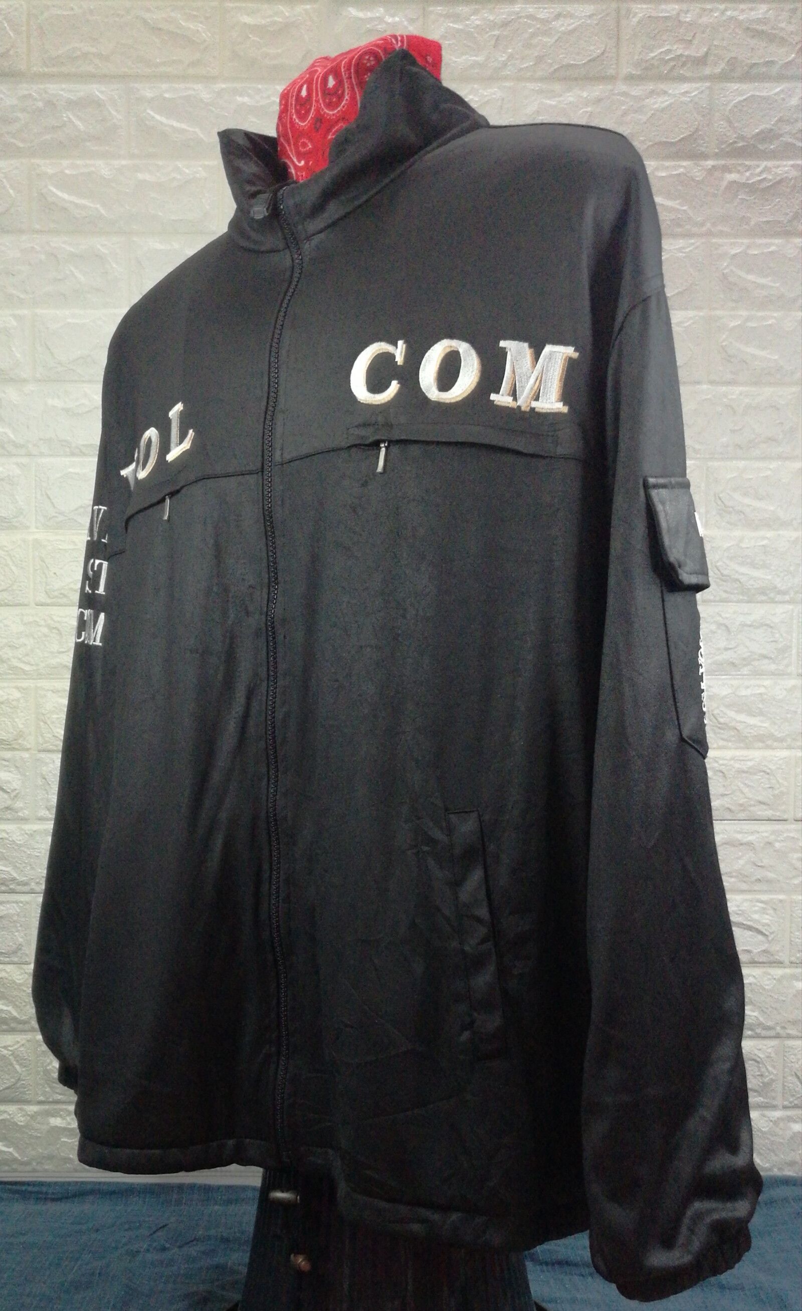 Volcom Vintage VOLCOM Big Logo Black Jacket Size US XL / EU 56 / 4 - 4 Thumbnail