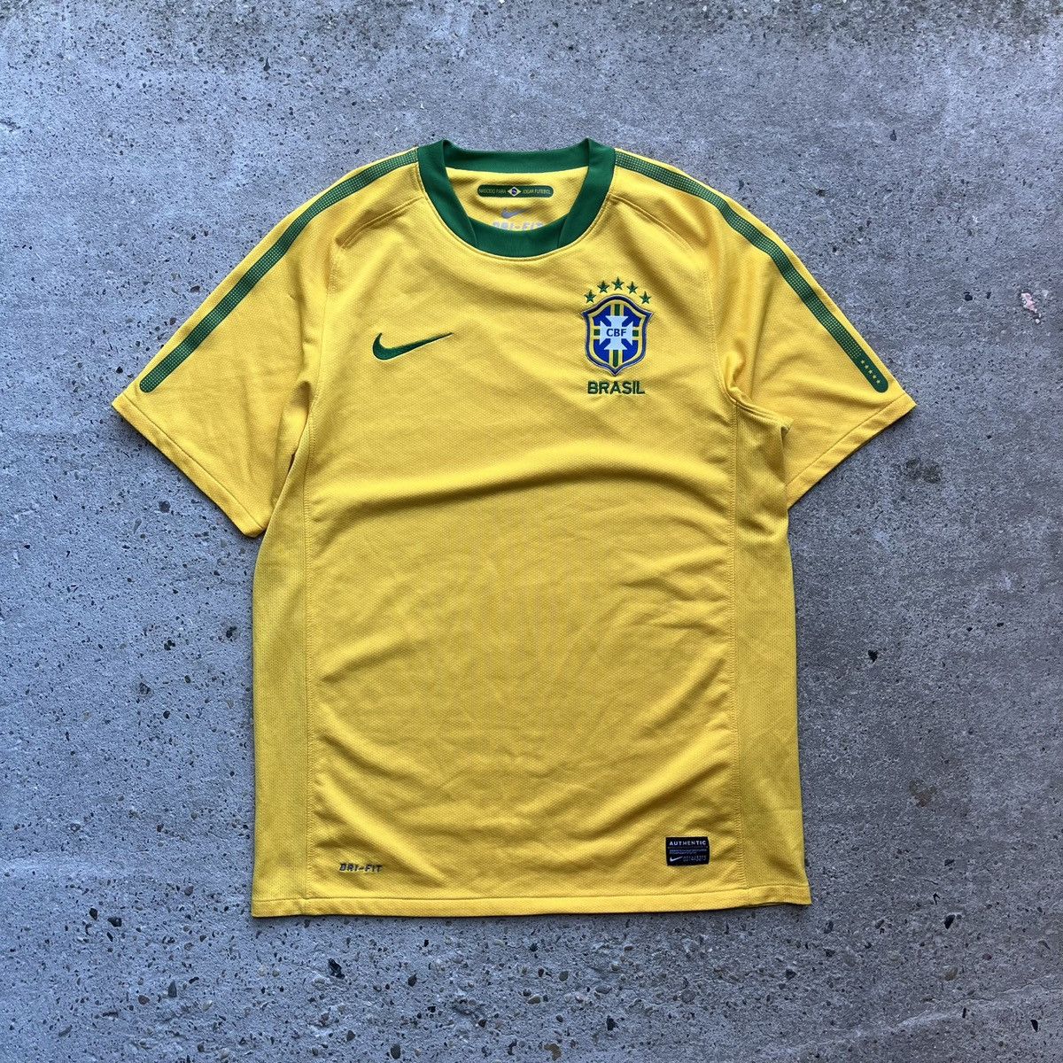 Nike Nike Home 2010-2011 Jersey yellow rare vintage Size US S / EU 44-46 / 1 - 1 Thumbnail