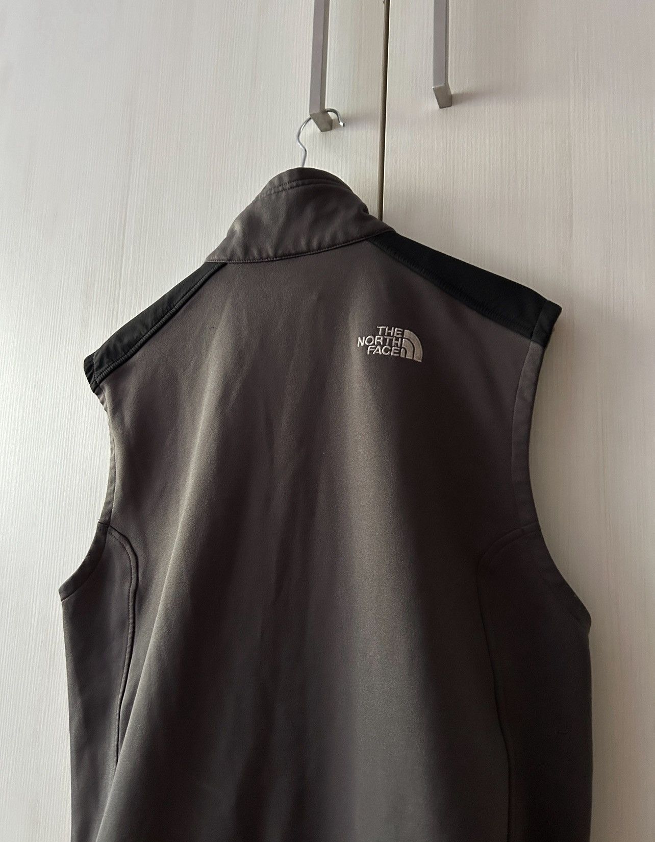 The North Face The North Face mens soft-shell Vests outdoors Size US M / EU 48-50 / 2 - 4 Thumbnail