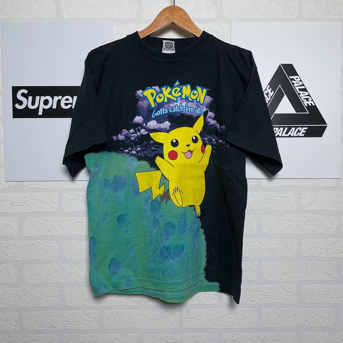 Nintendo Vintage Pikachu Nintendo 2000 Pokémon Shirt Promo Size US M / EU 48-50 / 2 - 1 Thumbnail