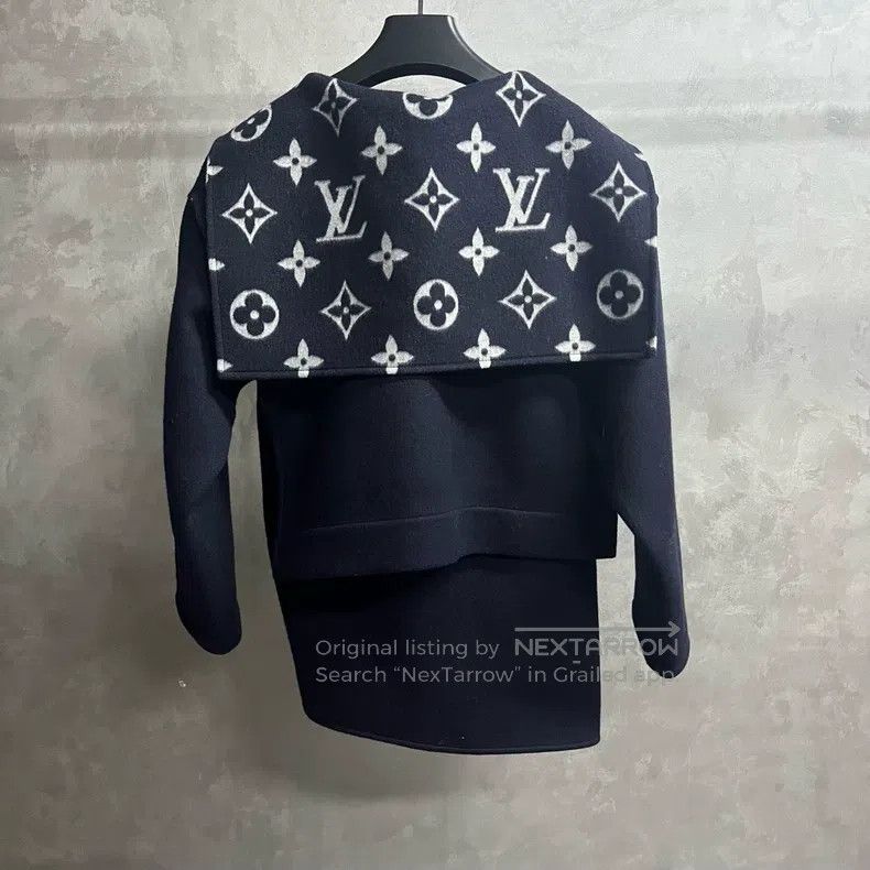 Louis Vuitton Louis Vuitton Dark Blue Double Breasted Lace Up Hooded Cas Size XXS / US 00 / IT 34 - 5 Thumbnail
