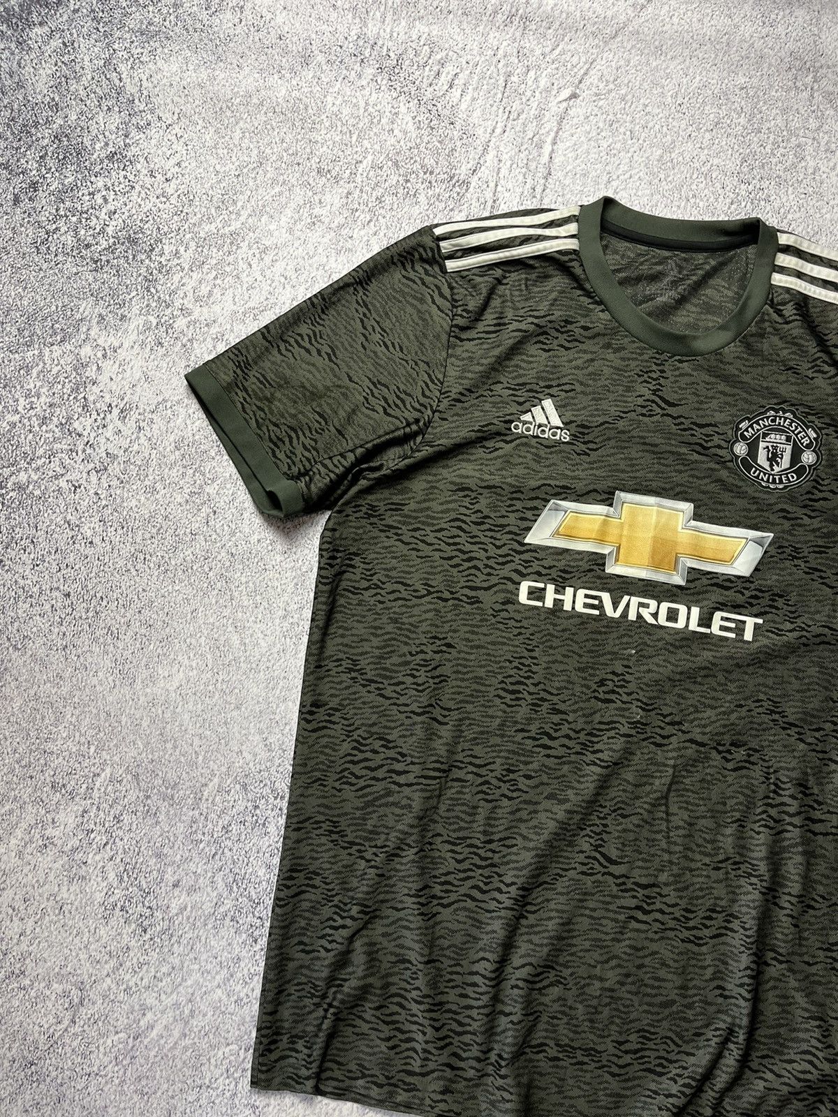Adidas MANCHESTER UNITED 2020 2021 AWAY FOOTBALL SOCCER JERSEY Size US XL / EU 56 / 4 - 2 Thumbnail