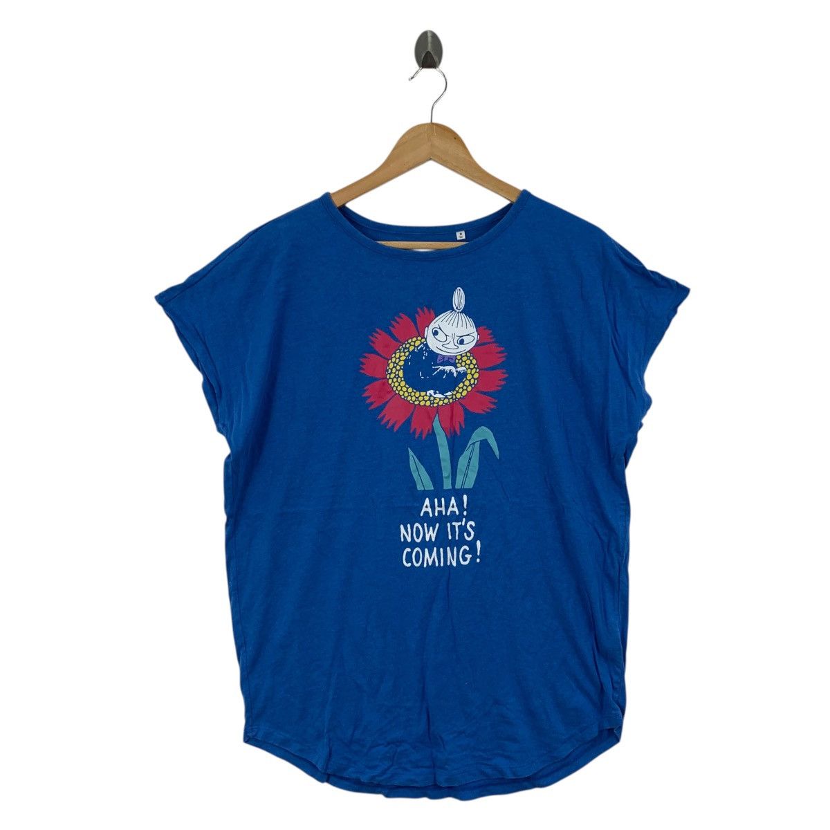 Uniqlo UNIQLO x MOOMIN SNUFKIN Little My Its Coming Tee Shirt Anime Size M / US 6-8 / IT 42-44 - 4 Thumbnail