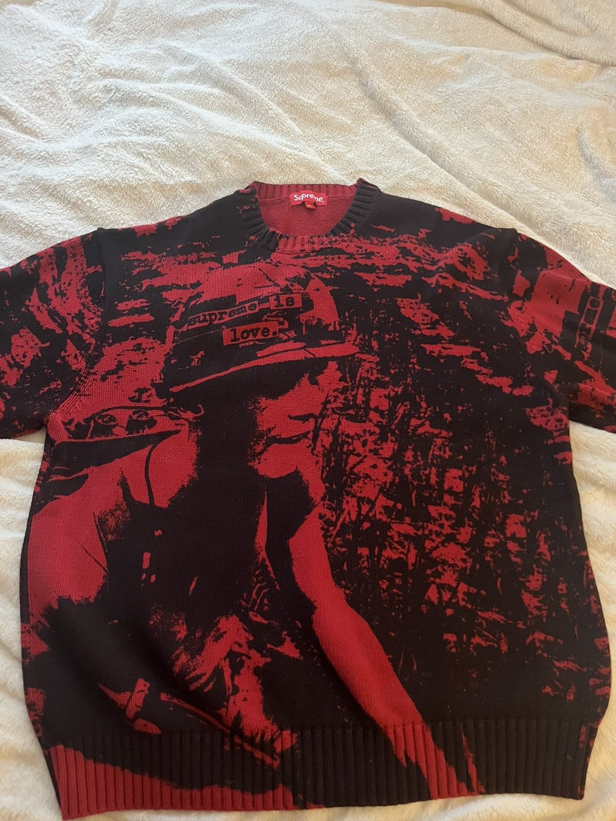 Supreme Is Love Sweater Red XL