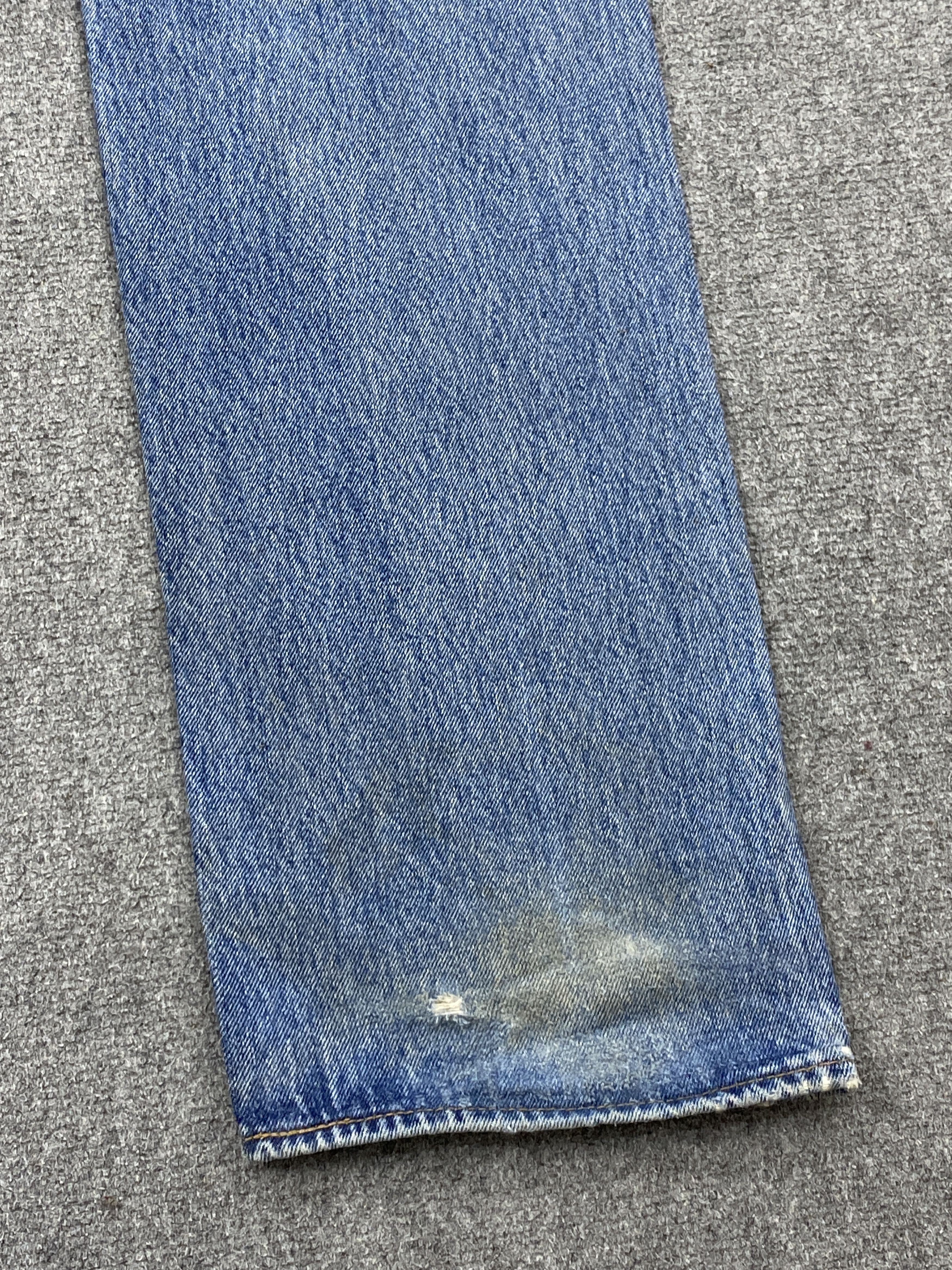 Levi's × Vintage Vintage Levi's 501 Distressed Jeans Size US 36 / EU 52 - 20 Thumbnail