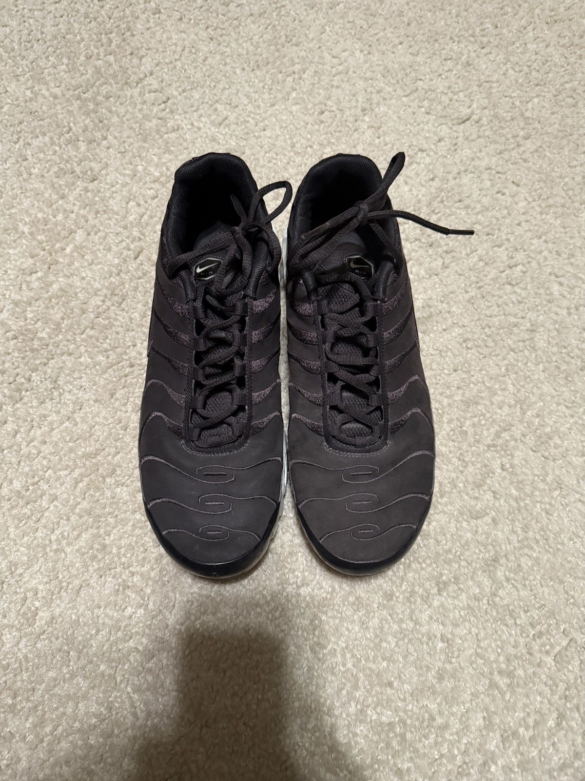 Nike Nike Air Max Plus Velvet Brown Size US 10 / EU 43 - 3 Thumbnail