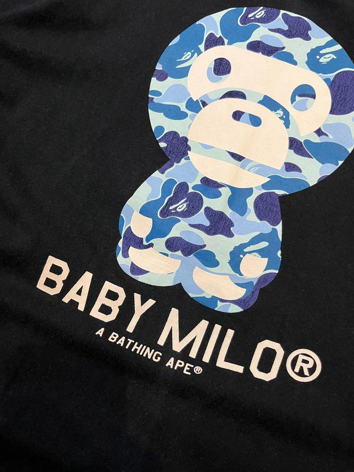 Bape Bape baby milo by bathing ape camo tshirt Size US M / EU 48-50 / 2 - 6 Thumbnail