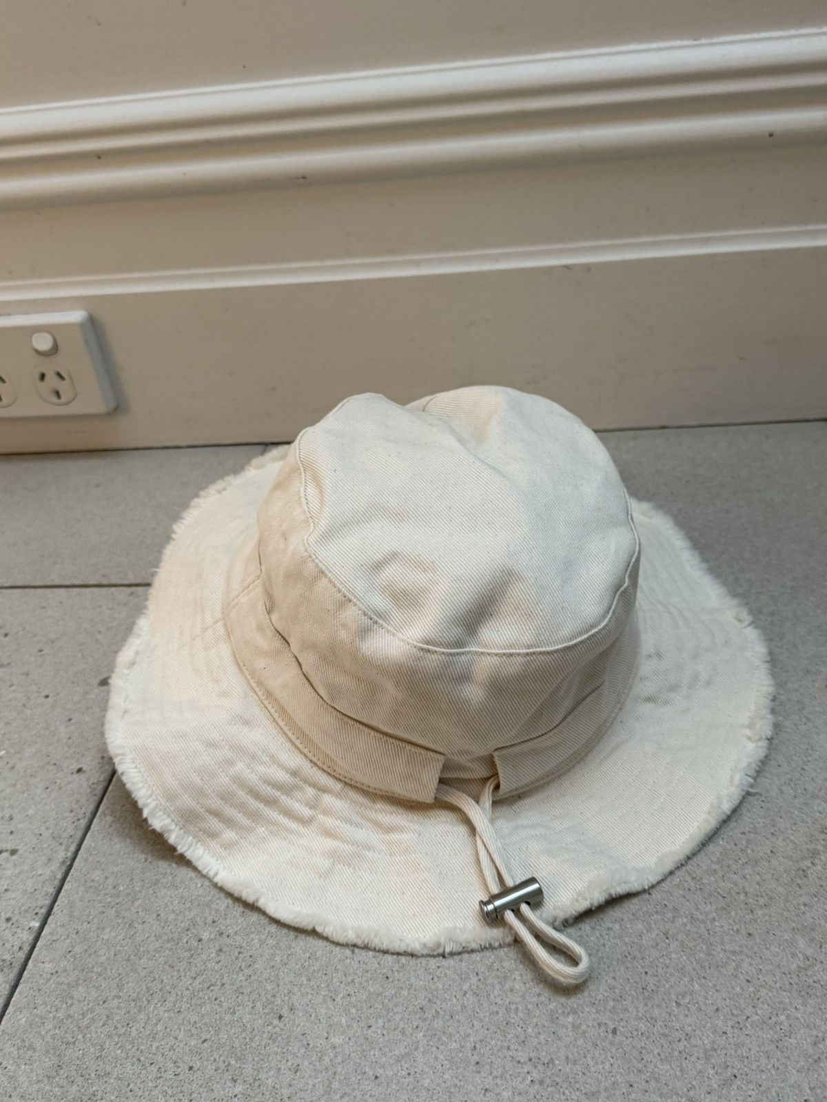 Jacquemus Jacquemus Beige Bucket Hat Size ONE SIZE - 4 Thumbnail
