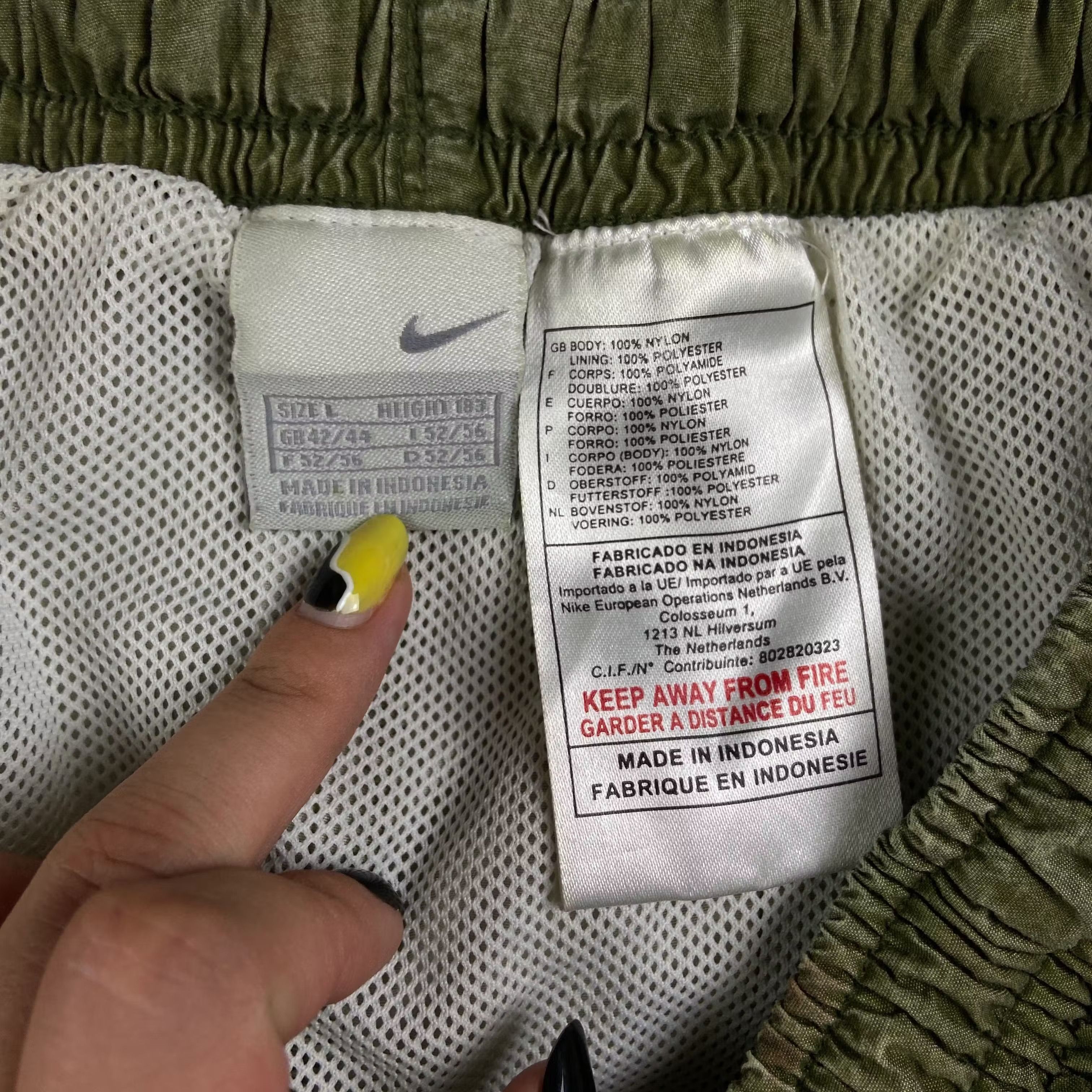 Nike × Vintage Mens Shorts Nike Vintage Size L Size US 32 / EU 48 - 4 Thumbnail