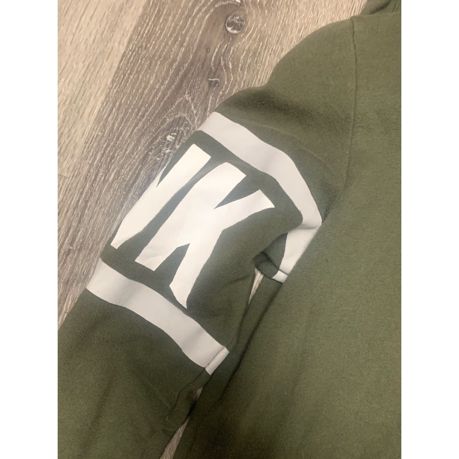 Victoria's Secret VINTAGE Victoria's Secret PINK Army Green Full Zip Sweatshirt Hoodie SIZE S Women Ladies Green Army Style Activewear” Size S / US 4 / IT 40 - 4 Thumbnail