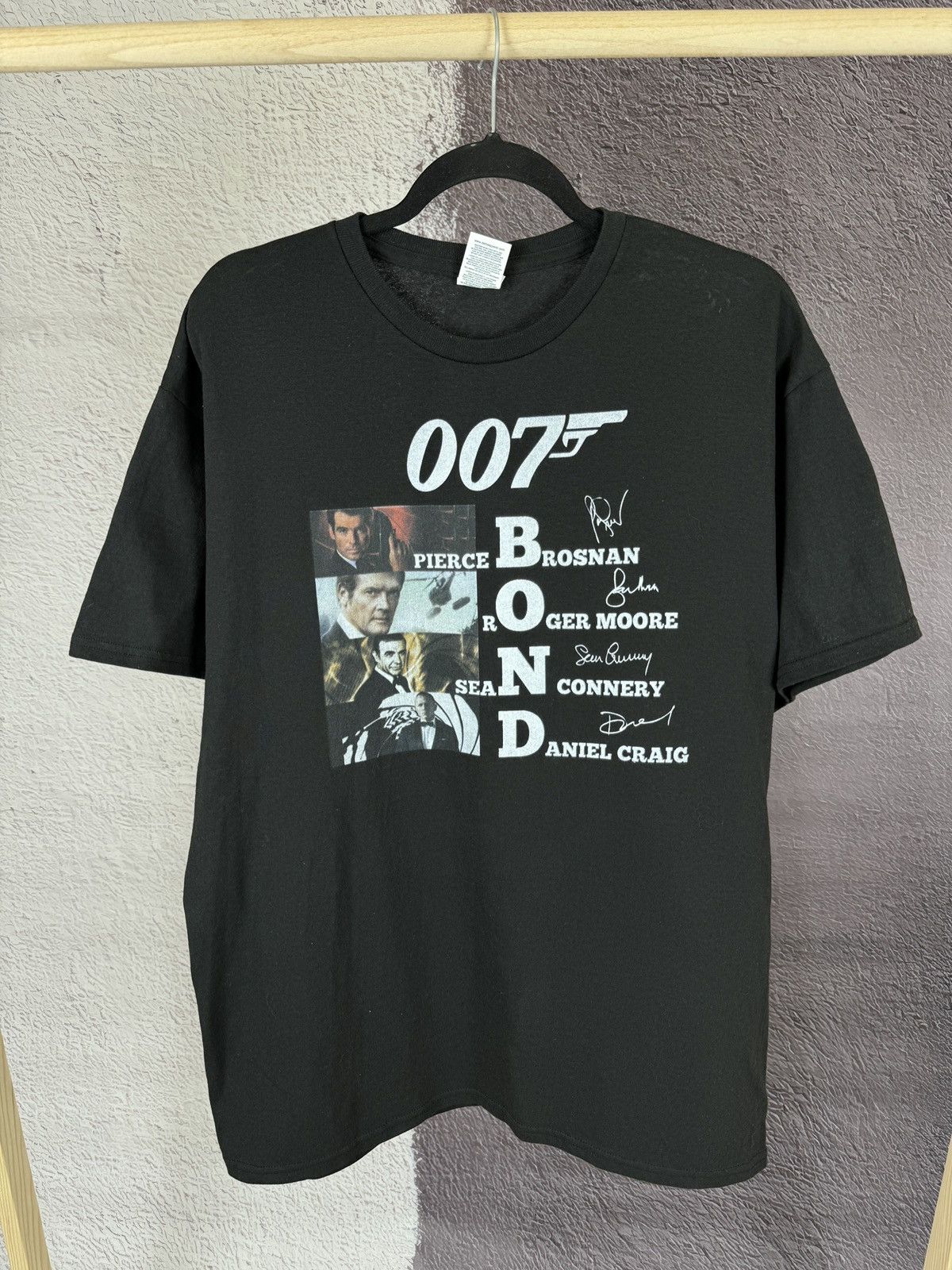 Delta × Vintage Vintage Delta Pro weight cinema 007 agent tee shirt Size US L / EU 52-54 / 3 - 2 Thumbnail