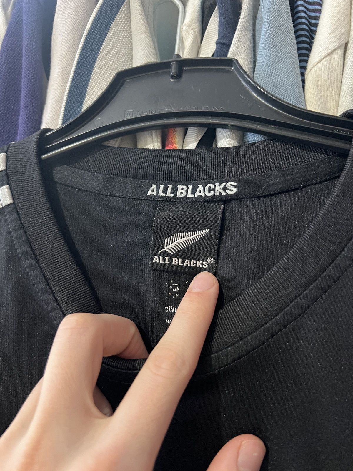 Adidas × Canterbury of New Zealand 2014/2015 ADIDAS ALL BLACKS NEW ZEALAND RUGBY HOME SHIRT Size US M / EU 48-50 / 2 - 4 Thumbnail