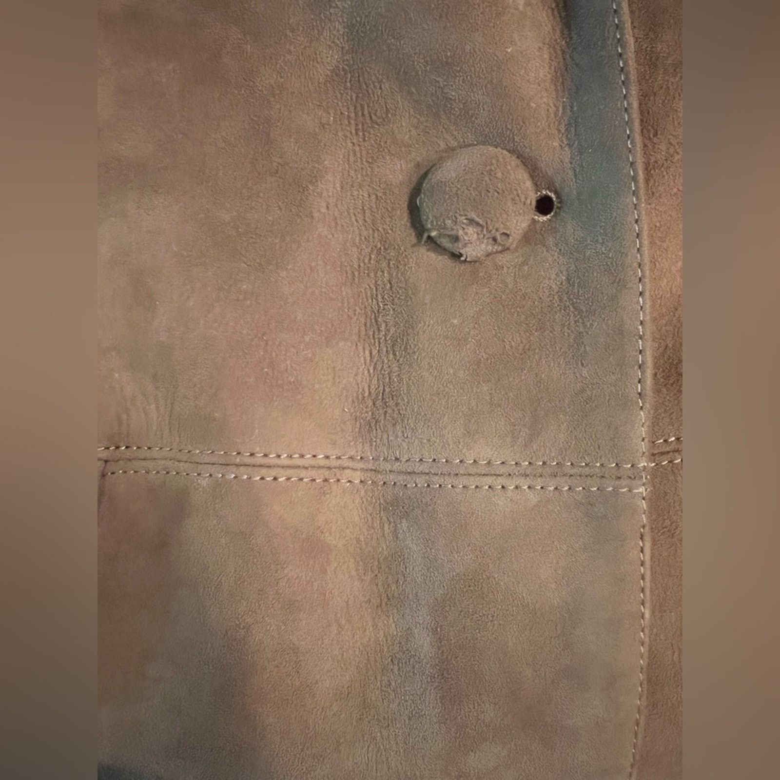Vintage Nice Vintage 90s Stuart’s Tan Suede Trench Coat! Size M / US 6-8 / IT 42-44 - 6 Thumbnail