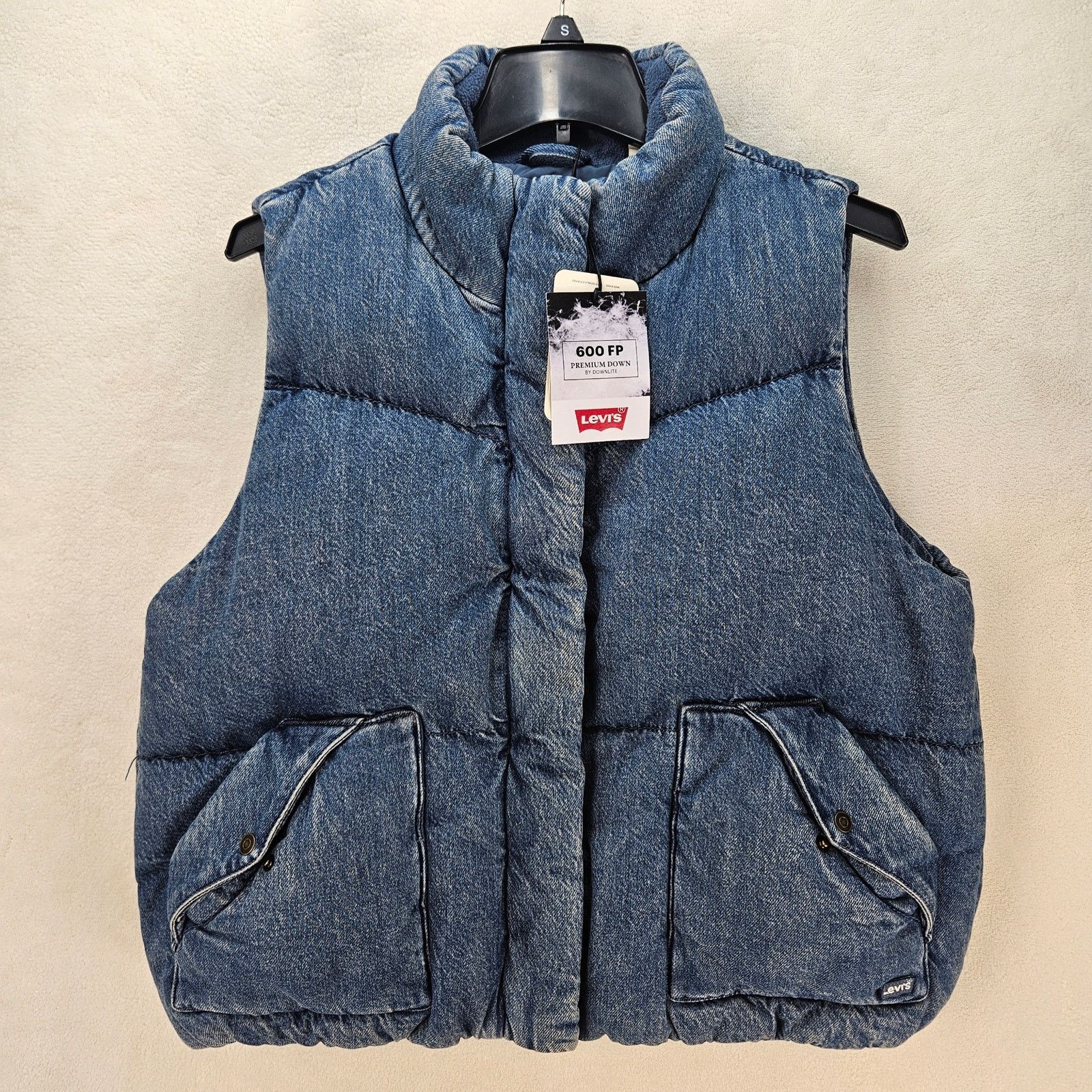 Levi's LEVI'S WOMEN'S MEDIUM WESTERN BUBBLE DOWN VEST 600 FILL Size M / US 6-8 / IT 42-44 - 1 Thumbnail