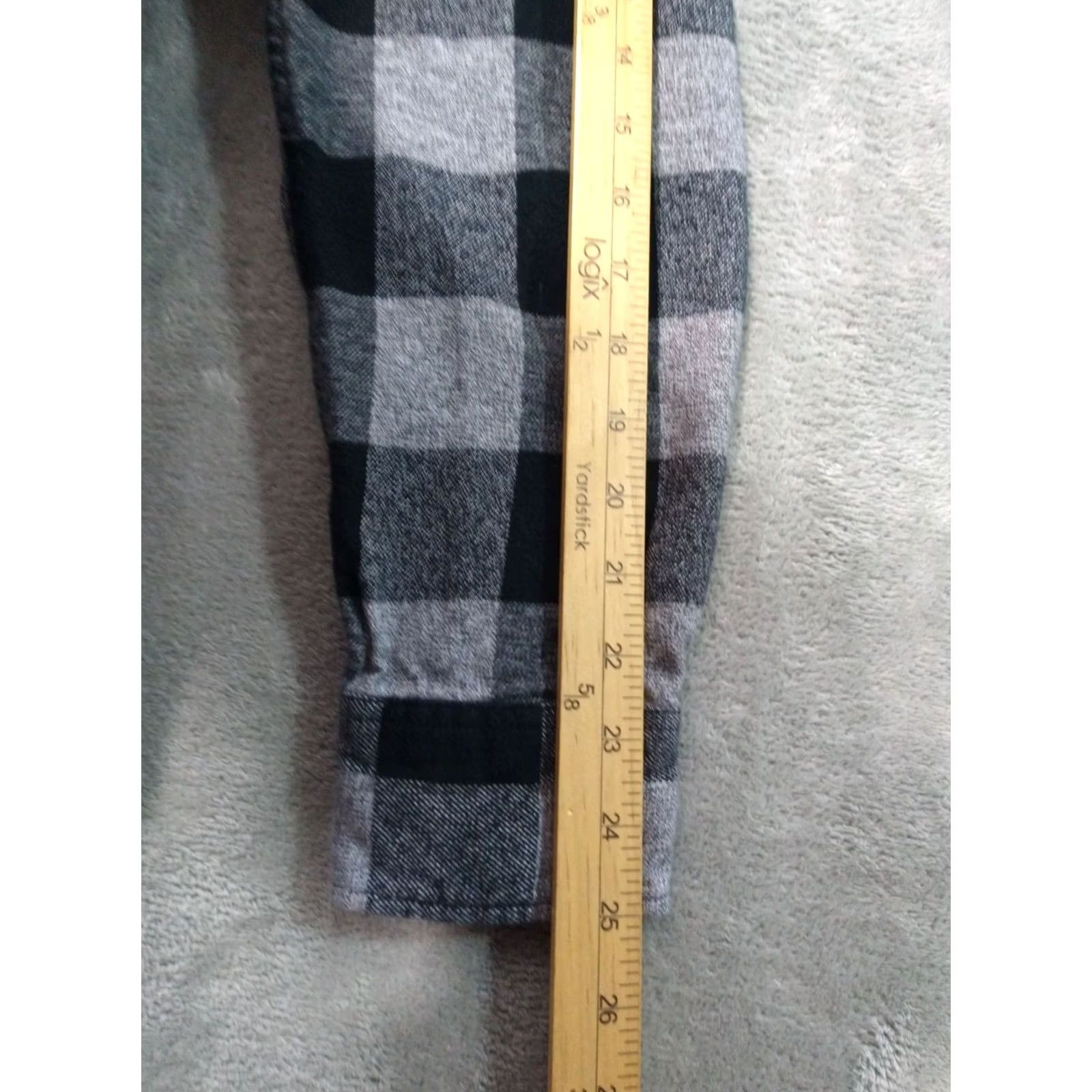 American Eagle Outfitters American Eagle Outfitters Shirt Mens Large Black Plaid Classic Fit Button-Up Flannel Cotton Size US L / EU 52-54 / 3 - 6 Thumbnail