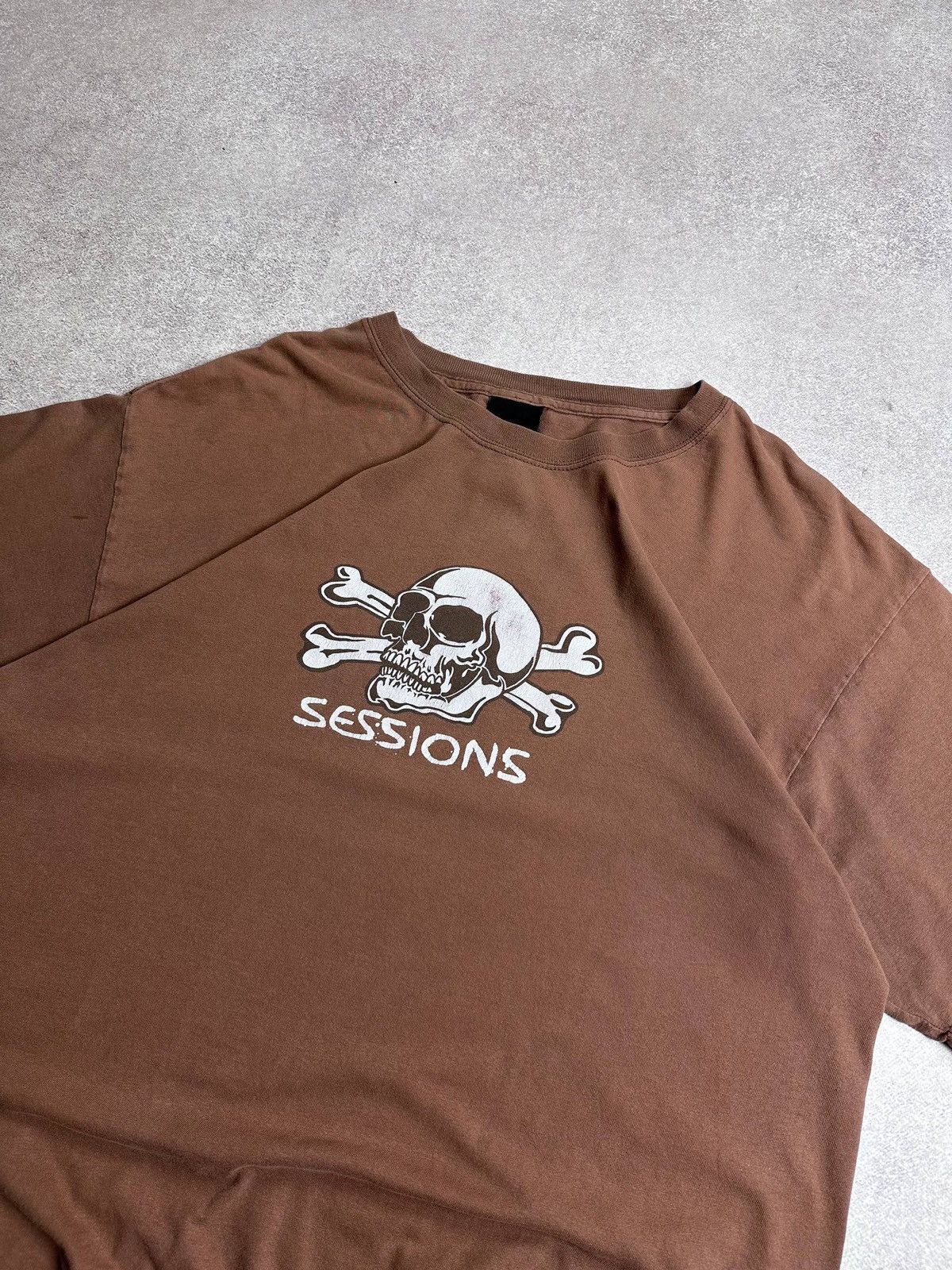 Sessions Vintage Sessions Skull Y2K Brown T-shirt XL Size US XL / EU 56 / 4 - 2 Thumbnail