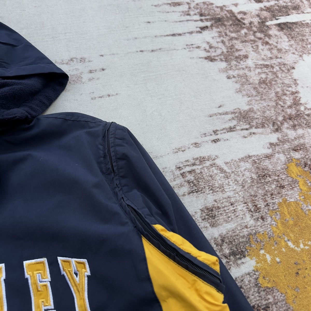 Japanese Brand RARE CAL BIG EMBROIDERY LOGO REVERSIBLE FLEECE JACKET Size US L / EU 52-54 / 3 - 10 Thumbnail