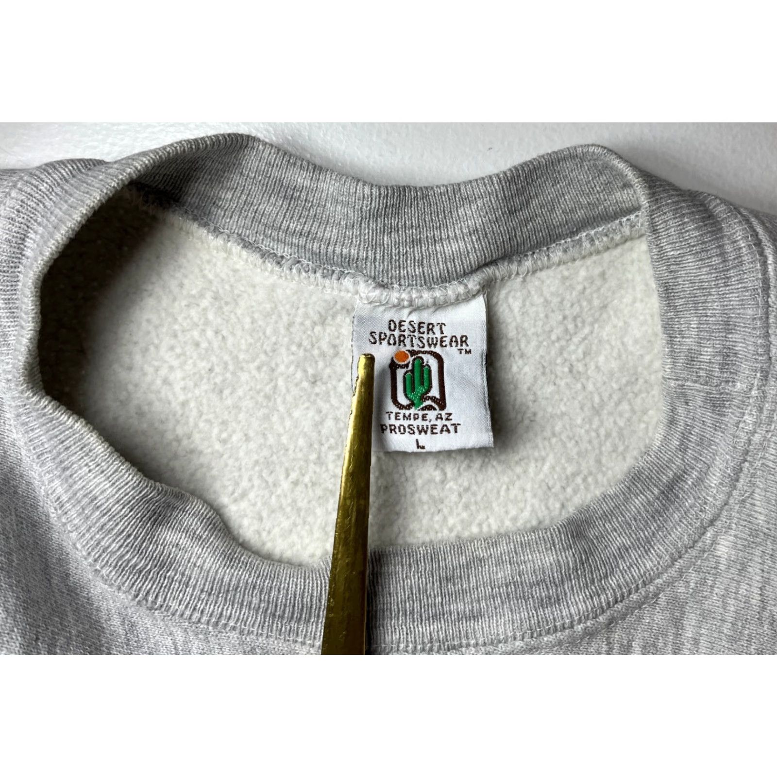 Vintage VINTAGE Desert Sportswear UC Berkeley Sweatshirt Men’s 90s Crew Neck L Gray Logo Pullover Size US L / EU 52-54 / 3 - 6 Thumbnail