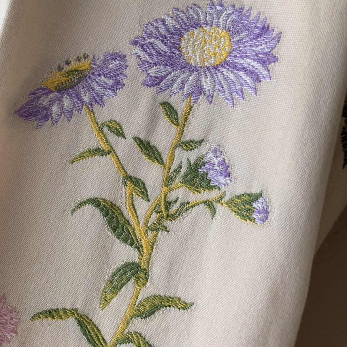 Dolce & Gabbana Embroidered floral pants Size 30" / US 8 / IT 44 - 8 Thumbnail