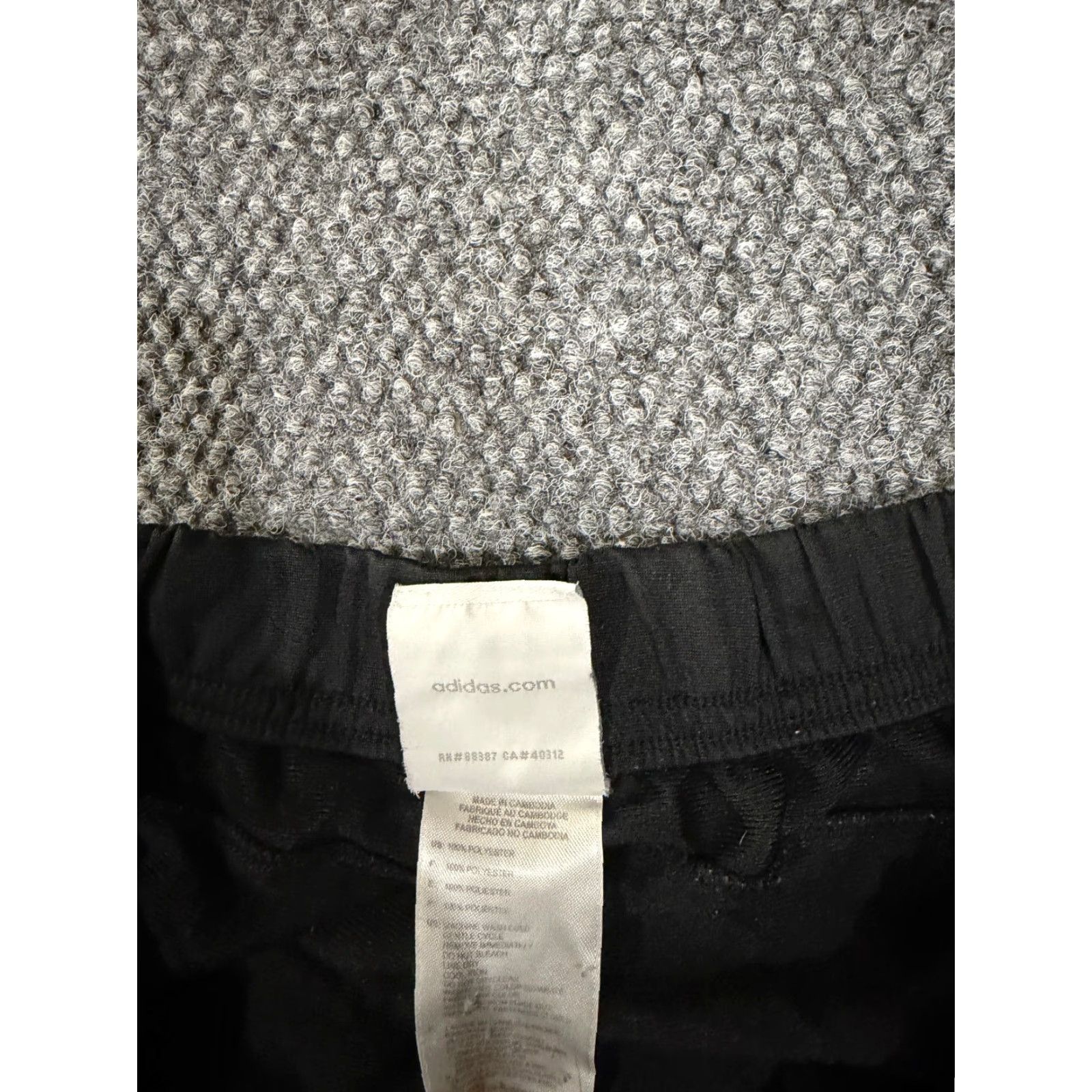 Adidas Adidas Track Pants Mens Large Black Three Stripes Trefoil Athletic Joggers L Black Size US 33 - 7 Thumbnail