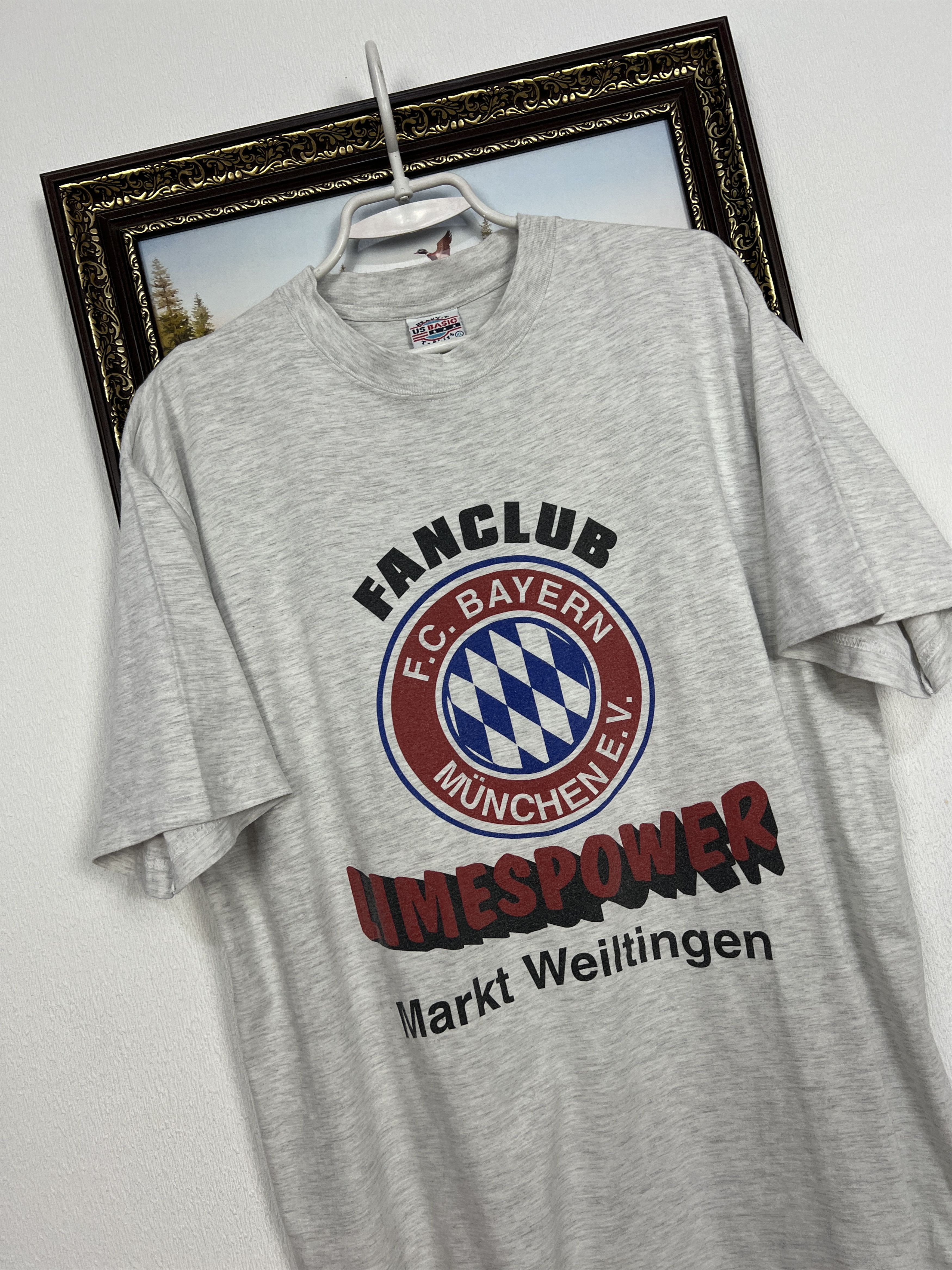 Vintage Vintage Bayern Munich Football Shirt Fanclub Soccer Tee Size US XL / EU 56 / 4 - 4 Thumbnail