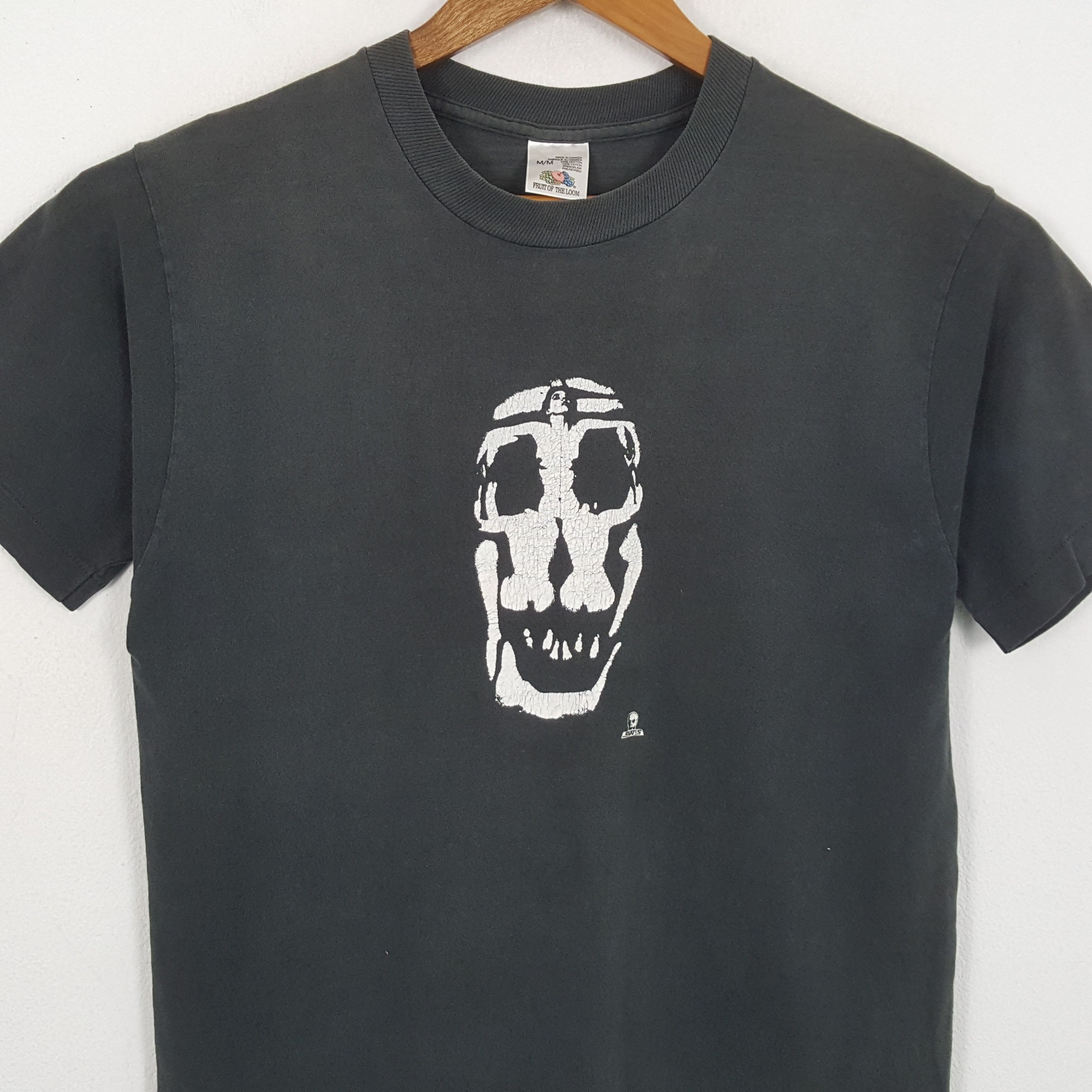 Vintage Vintage 90's SKATE SKULL Skateboard Style T-Shirts Size US M / EU 48-50 / 2 - 2 Thumbnail