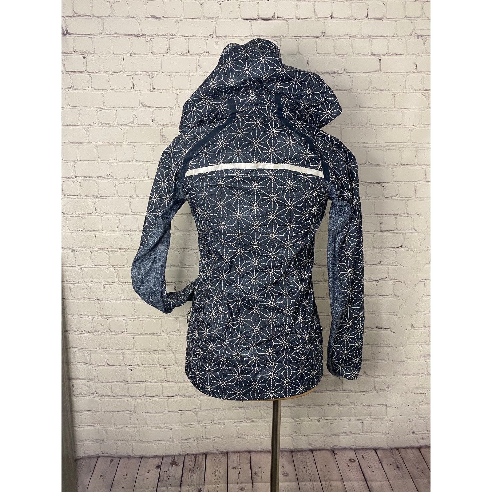 Lululemon Lightweight Lululemon 1/4 zip pullover size 2 Size XS / US 0-2 / IT 36-38 - 2 Thumbnail