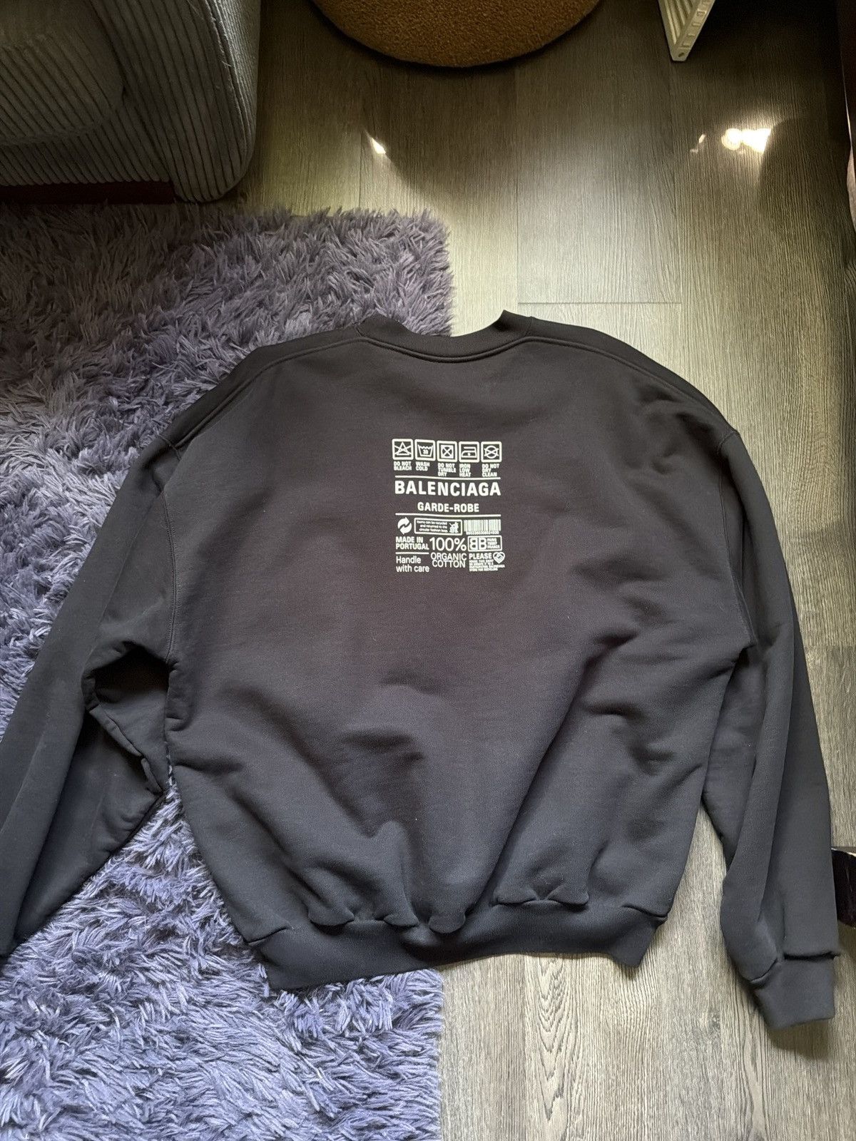 Balenciaga Garde Robe Crewneck Size US L / EU 52-54 / 3 - 2 Thumbnail