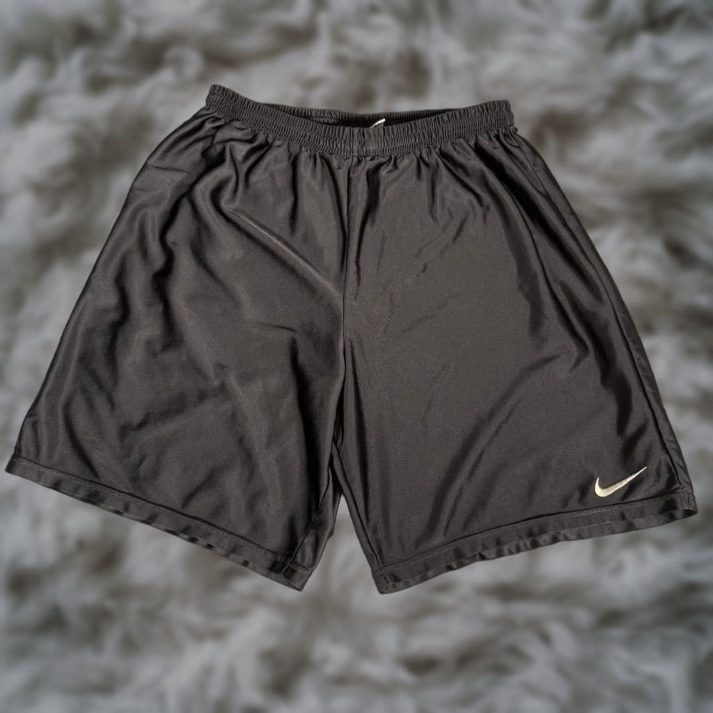 Nike VINTAGE Nike Dazzle Basketball Shorts Mens XL 9” Baggy White Black 90s Size US 36 / EU 52 - 1 Thumbnail