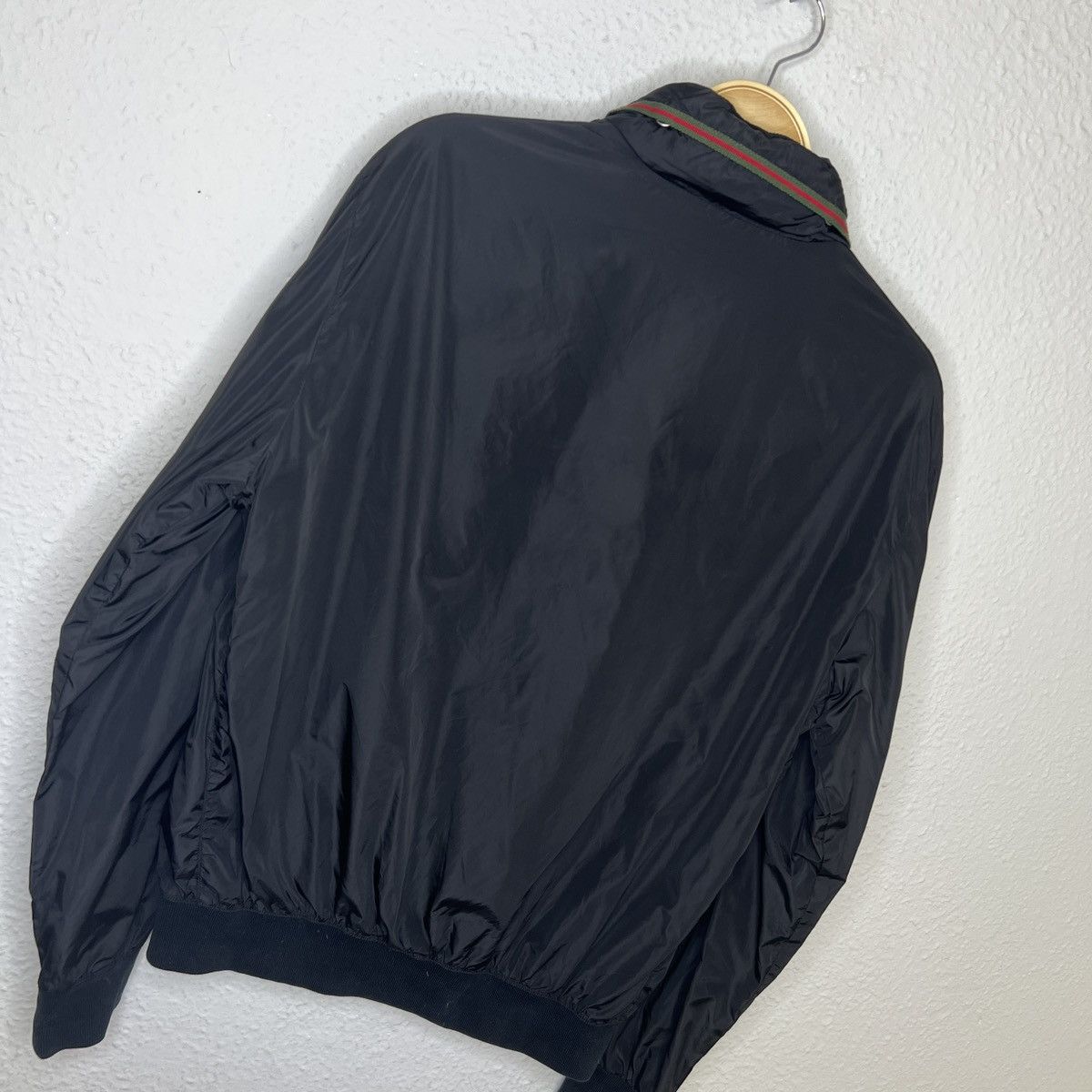 Gucci Gucci Tom Ford Bomber Jacket Black Nylon Y2K Stripe Logo Size US M / EU 48-50 / 2 - 7 Thumbnail