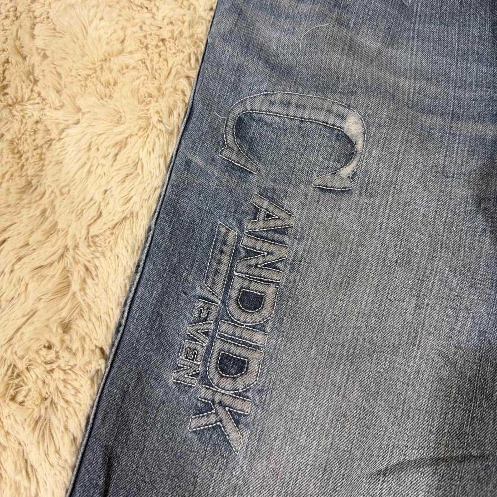 True Religion Y2K BUHMMA BAGGY STYLE COOL EMBROIDERY DESIGN DENIM JEANS Size US 30 / EU 46 - 8 Thumbnail