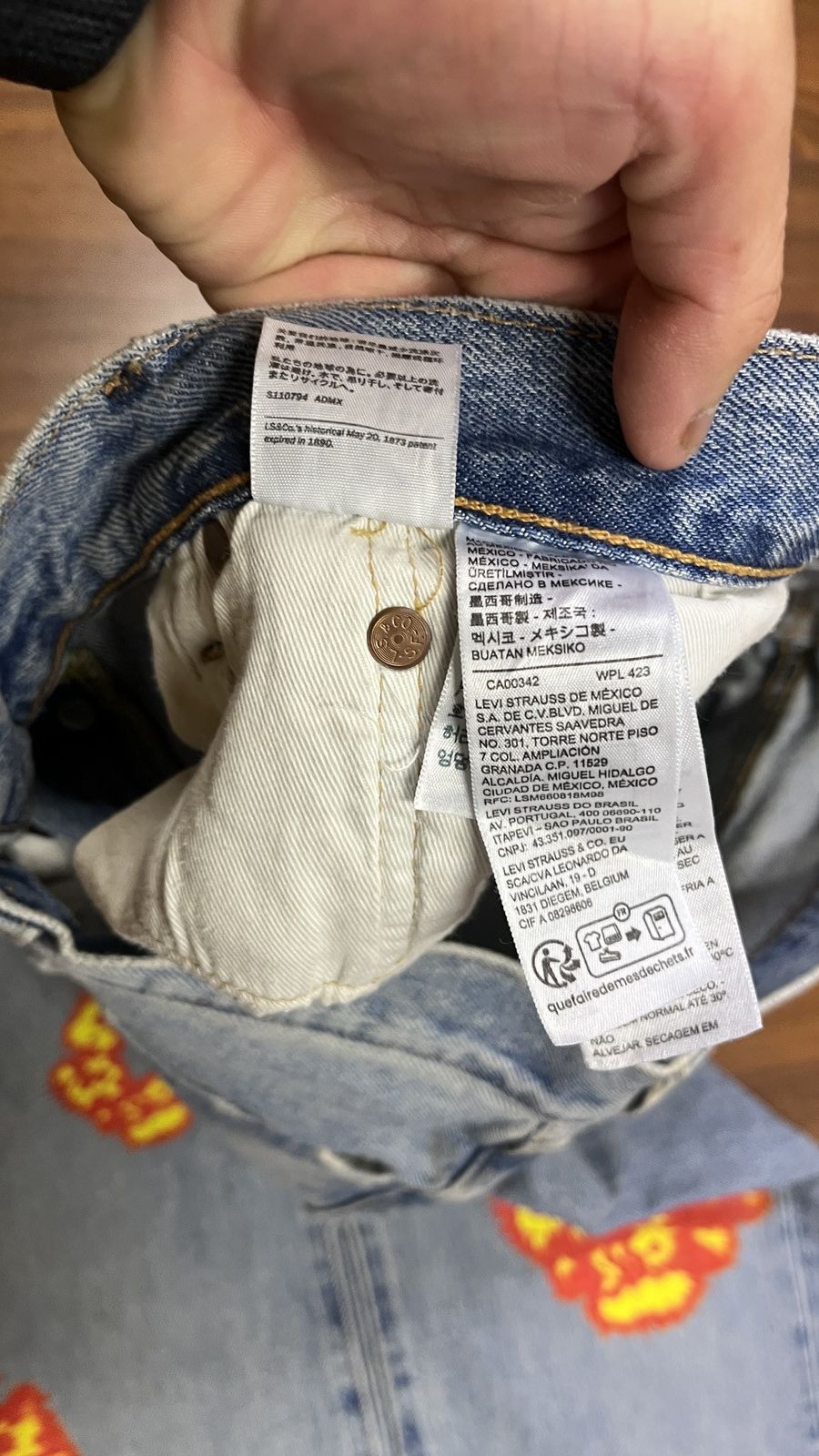 DENIM TEARS Denim Tears Offset Light Wash Jean 32 x 32 Size US 32 / EU 48 - 2 Thumbnail