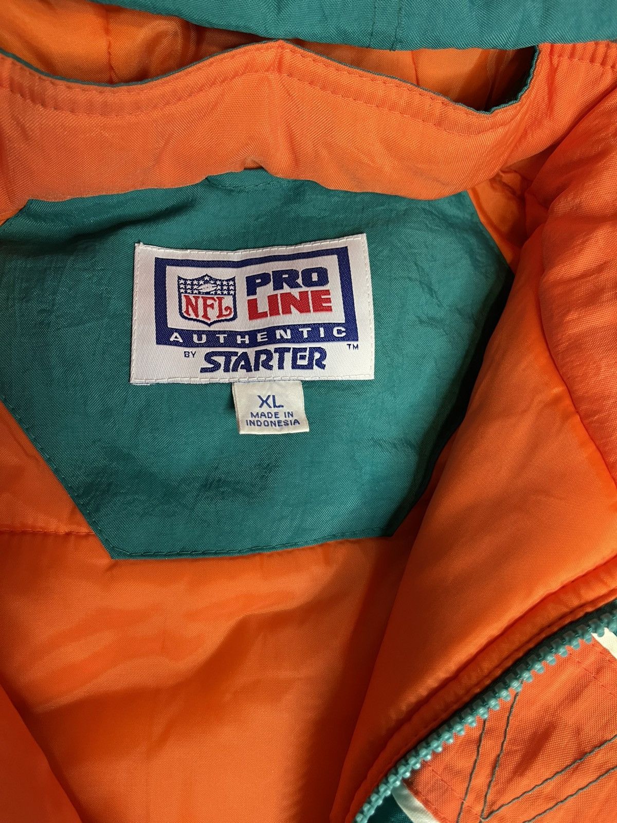 Apex One × Pro Line Miami Dolphins NFL Pro Line Apex One Starter Jacket XL VGC! Size US XL / EU 56 / 4 - 9 Thumbnail
