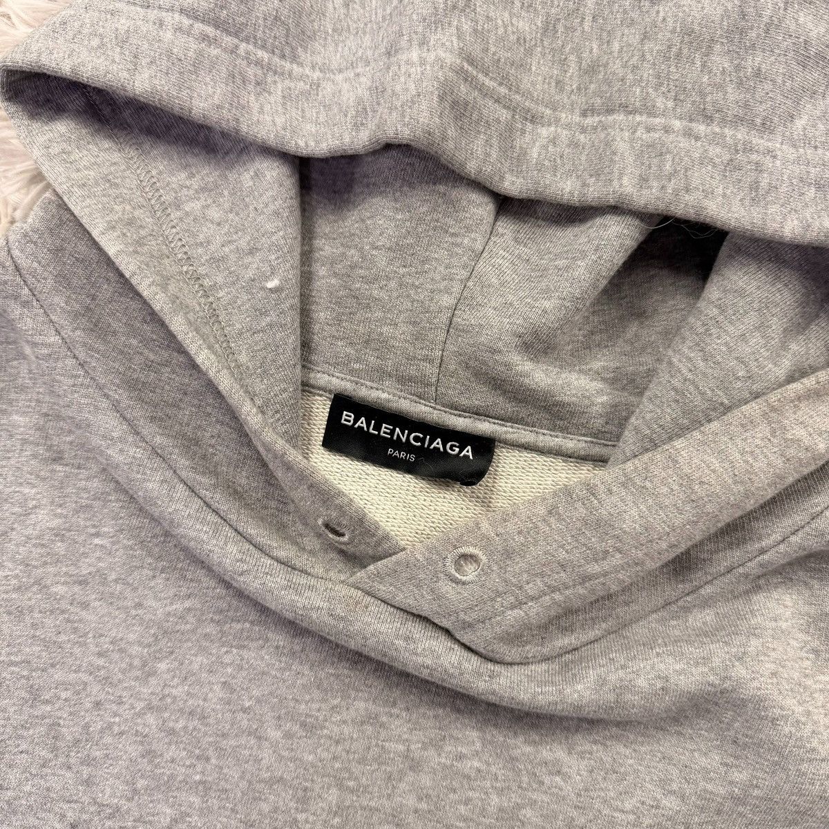 Balenciaga Balenciaga hoodie with a small logo embroidered on the chest Size US S / EU 44-46 / 1 - 5 Thumbnail