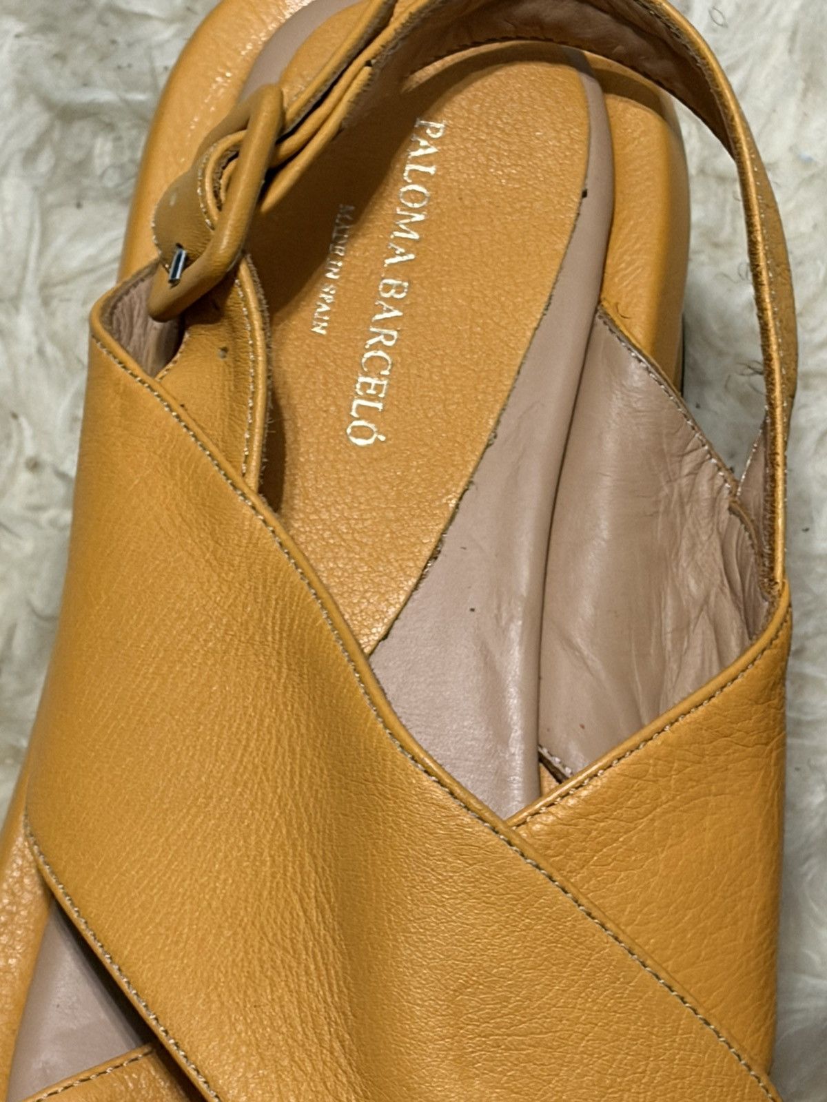 Paloma Bercelo PALOMA BARCELO JATAUPU NAPASOLFT SANDAL Mustard Size US 9 / IT 39 - 3 Thumbnail