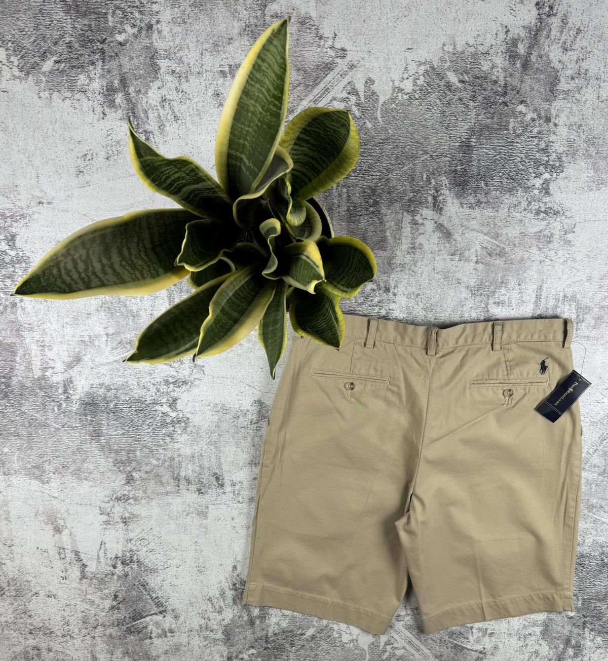 Polo Ralph Lauren NEW Polo Ralph Lauren Chino Shorts 36 Tan Relaxed Fit Basic Size US 36 / EU 52 - 1 Thumbnail