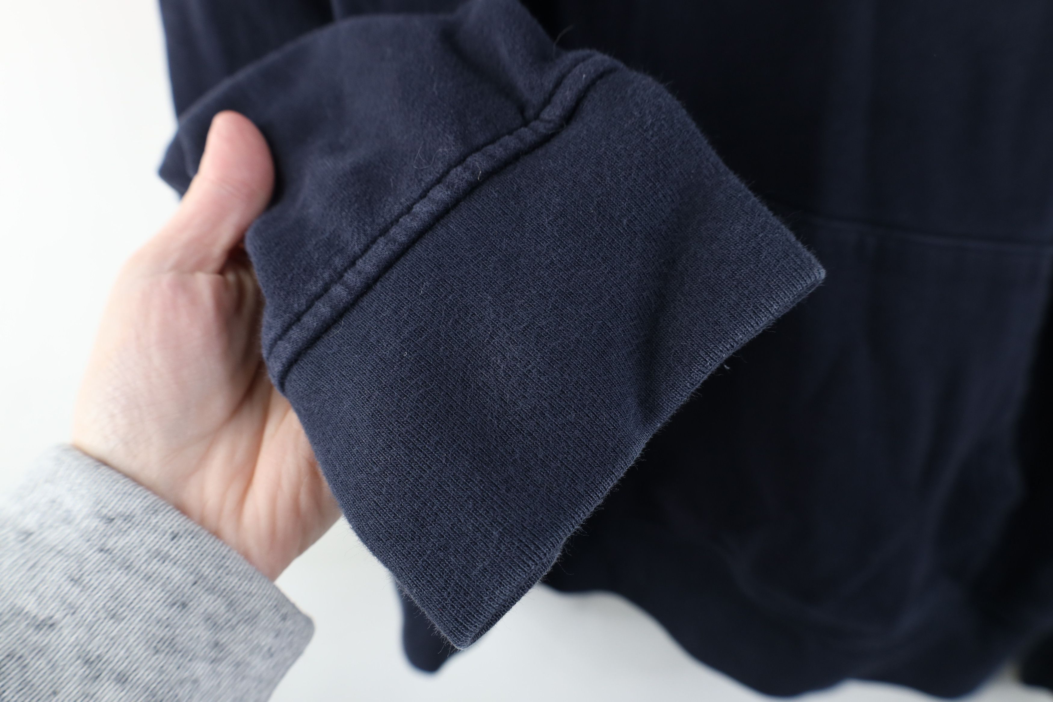 Gap Vintage Y2K Gap Sweats Blank Hoodie Sweatshirt Navy Blue Size US M / EU 48-50 / 2 - 6 Thumbnail